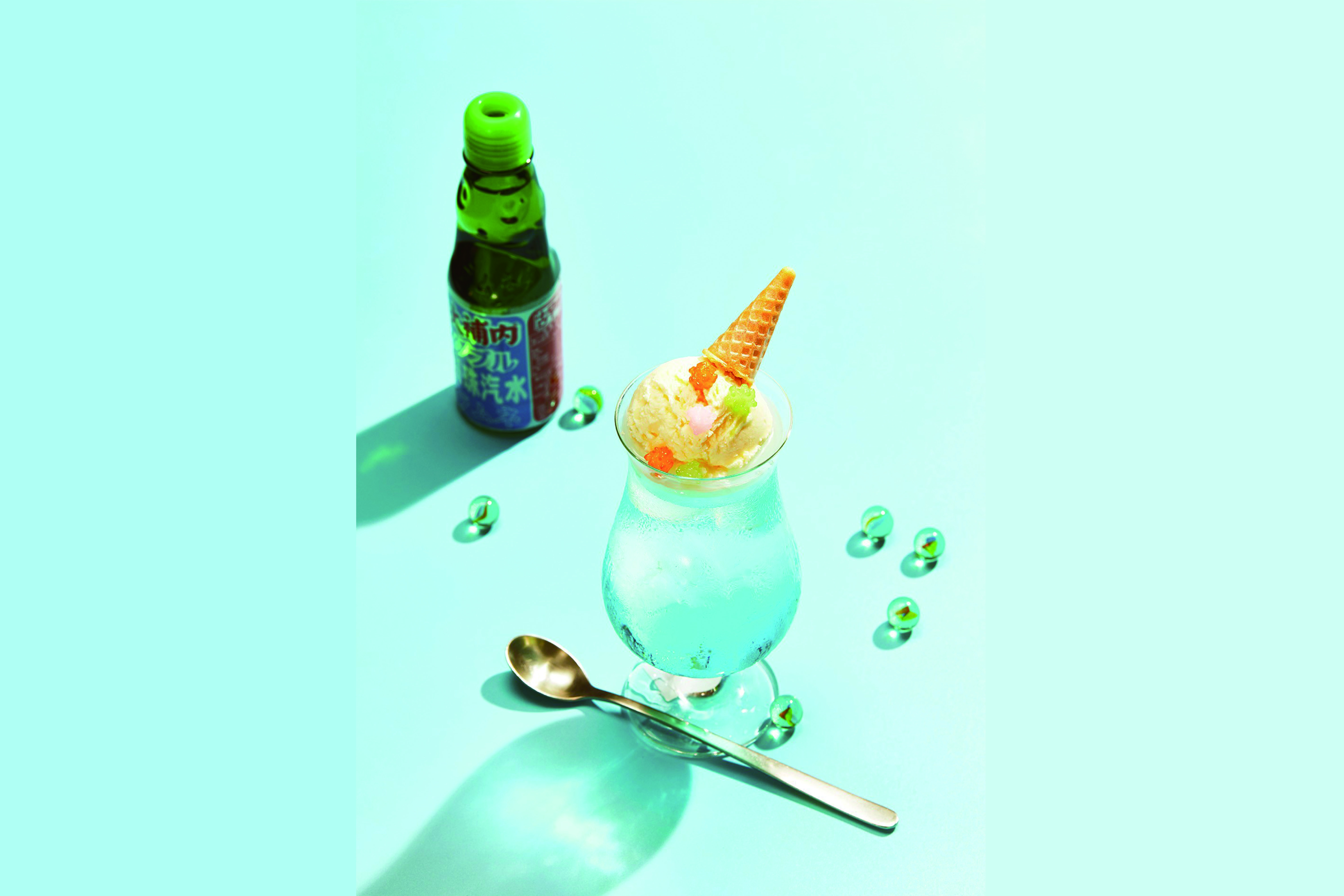 「CAMA COFFEE ROASTERS豆留森林」佇立於綠意盎然的陽明山上。（豆留森林提供）