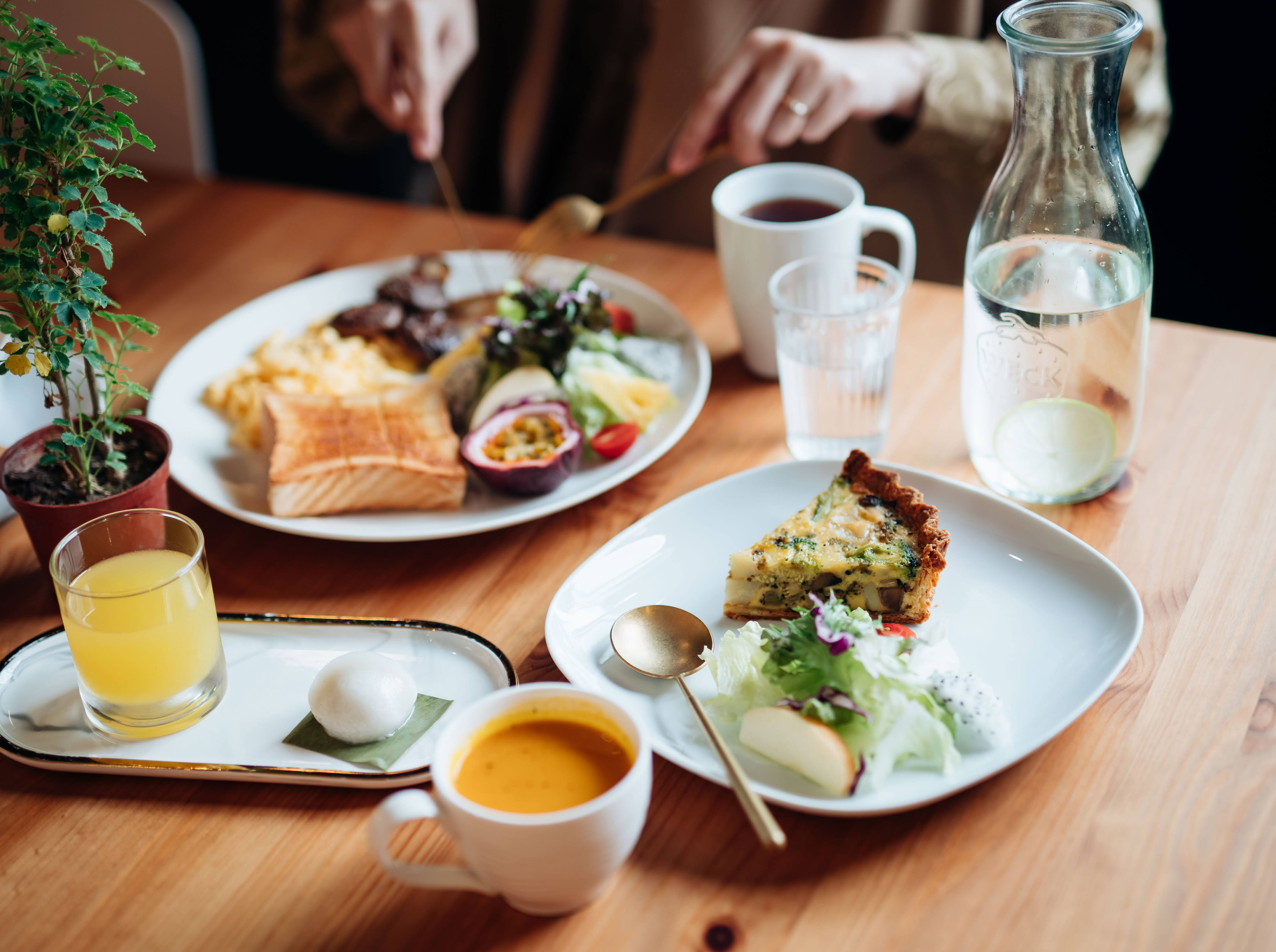 從貨架上的食材到餐桌上的食物,追溯食品來源及流向,讓人安心食用。
