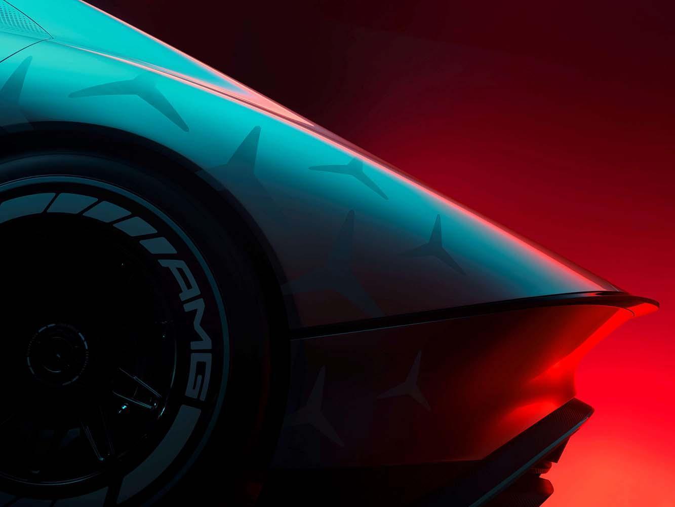 車尾採用相當多源自於F1車隊的元素,預計將在2025年用在量產車上。