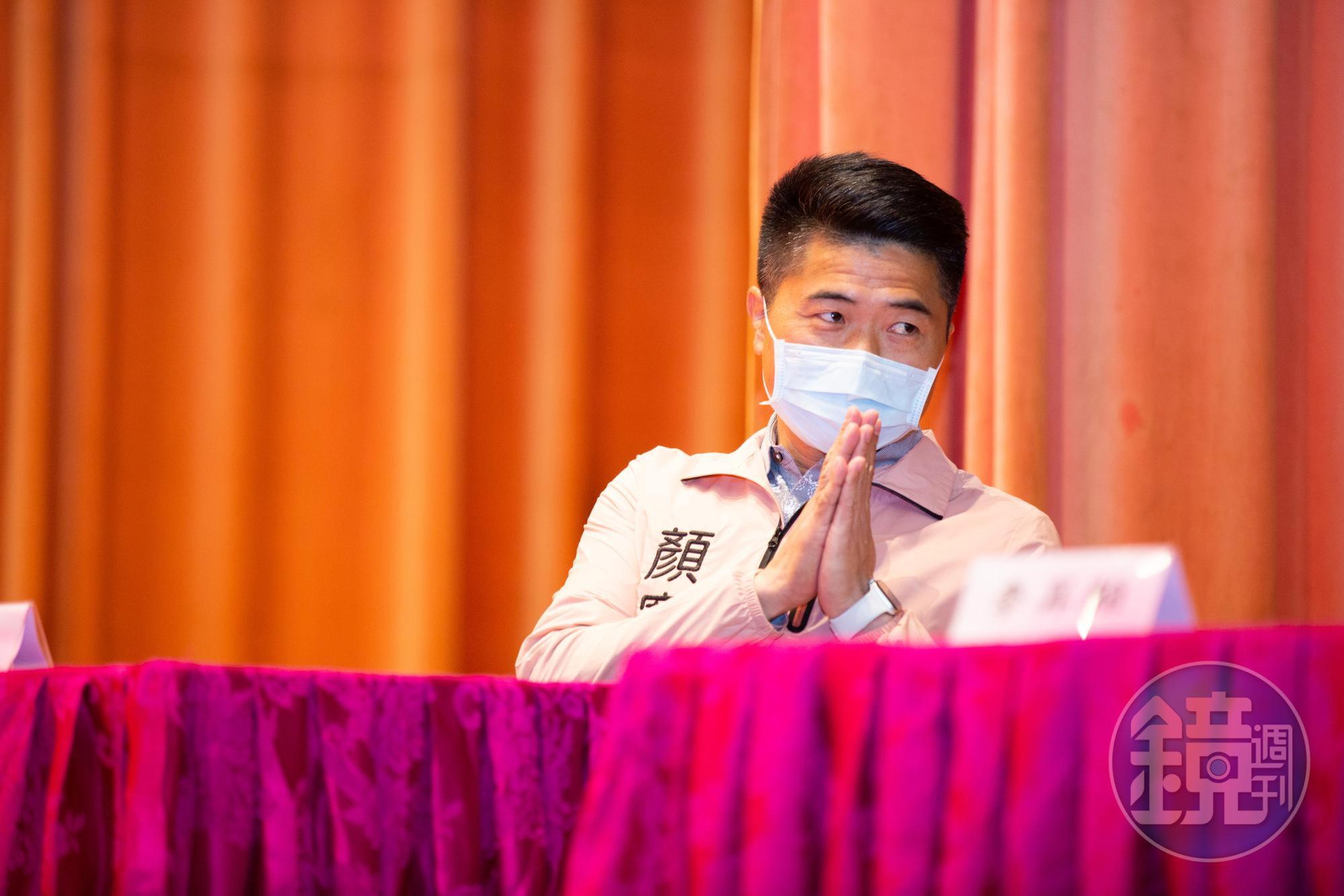 顏寬恒昨發文控訴醫護環境惡劣，批蘇貞昌、陳時中、蔡其昌的視察只是走馬看花，看不見醫護的血淚。（本刊資料照）