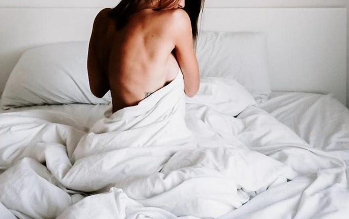 一名李姓內科新貴遭到一名20多歲陳姓應召女詐欺新台幣205萬元。示意圖，非當事人。（翻攝自Pexels）