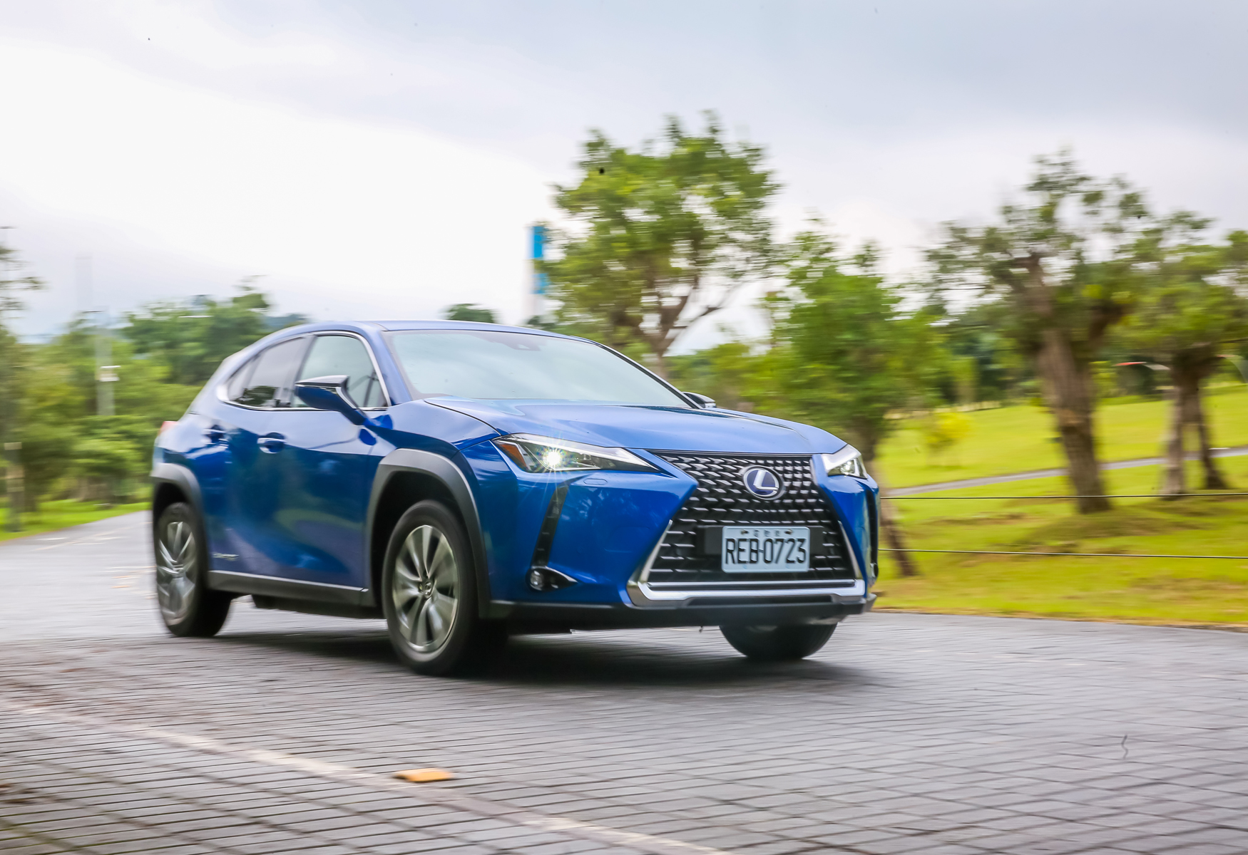 【2022最新純電勁車入手指南-02】都會移動首選！LEXUS UX 300e