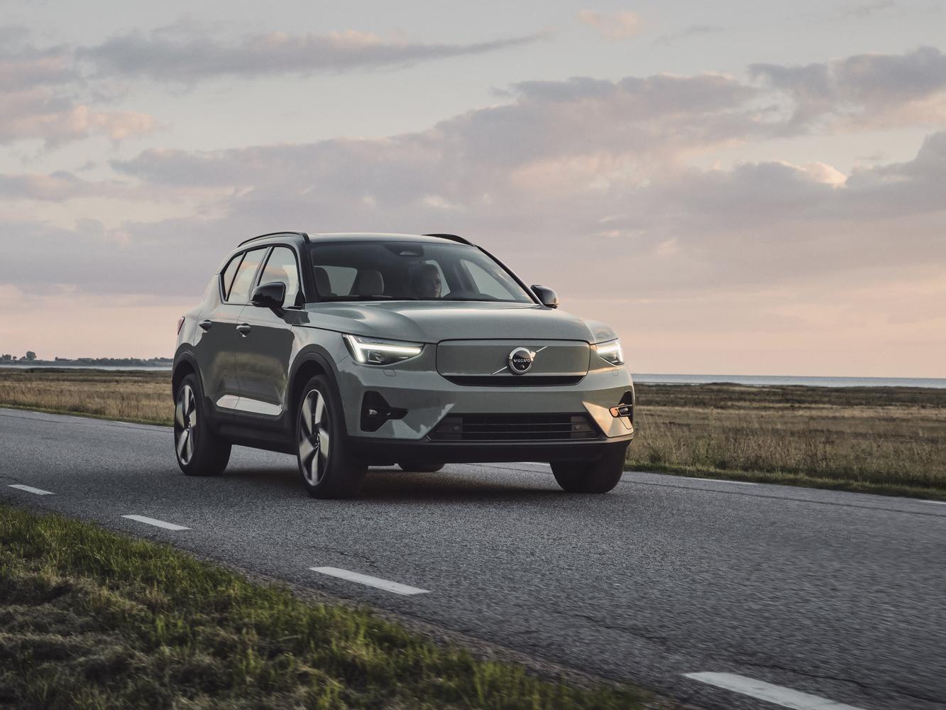 VOLVO XC40 Recharge P8 AWD