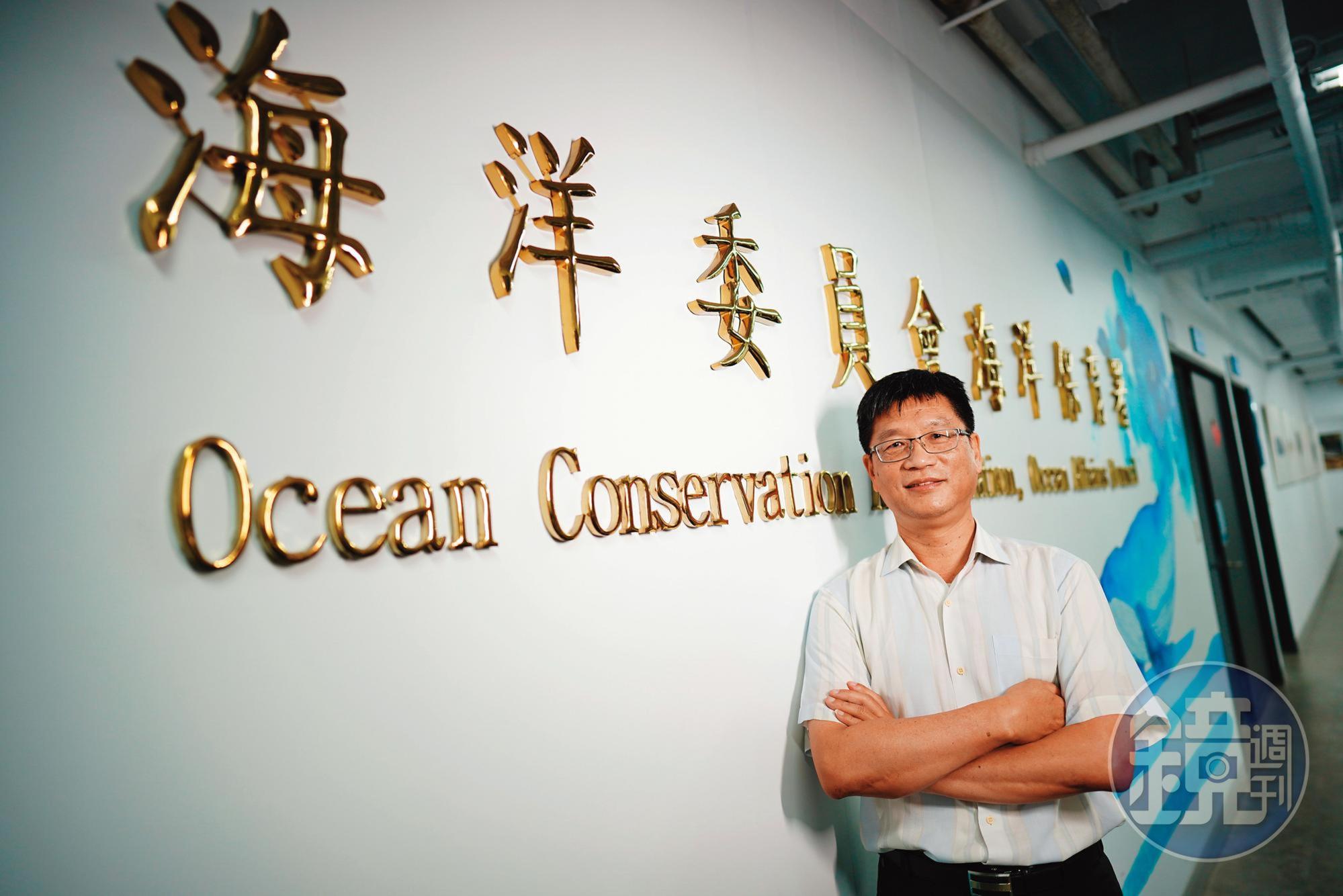 海保署副署長吳龍靜指出，近年海龜死亡主因之一是海廢。