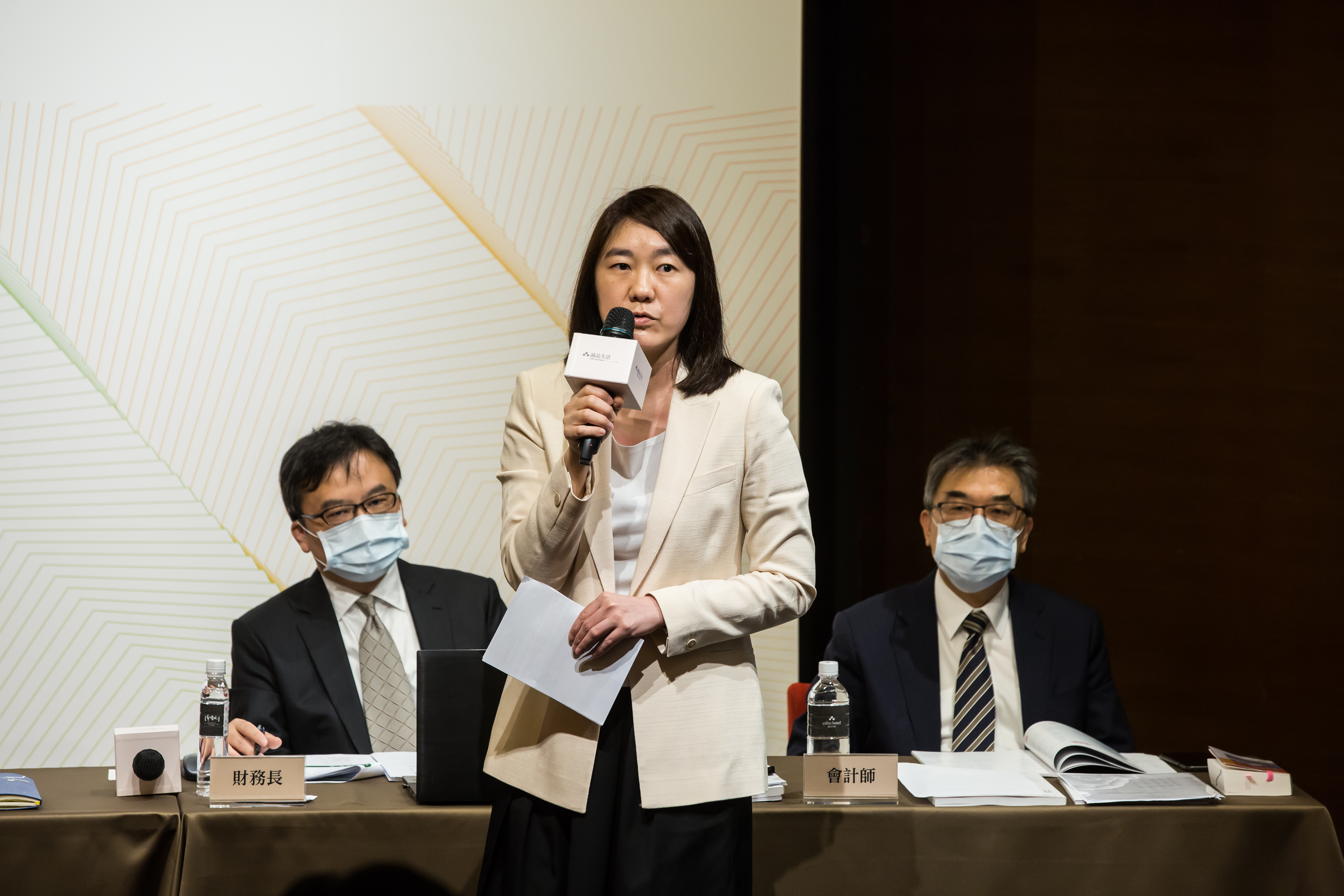 吳旻潔曾公開喊話，將爭取誠品信義店續約，如今看來可能沒有機會了。