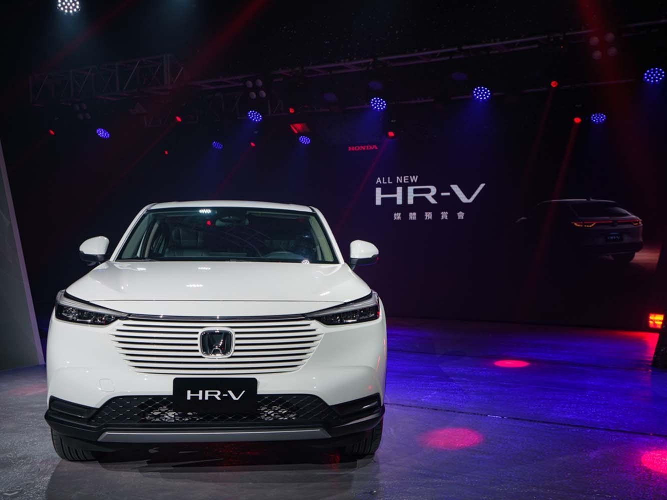 HR-V分為雙車型，售價分別為S+勁化版81.9萬元、Prestige尊榮版87.9萬元。