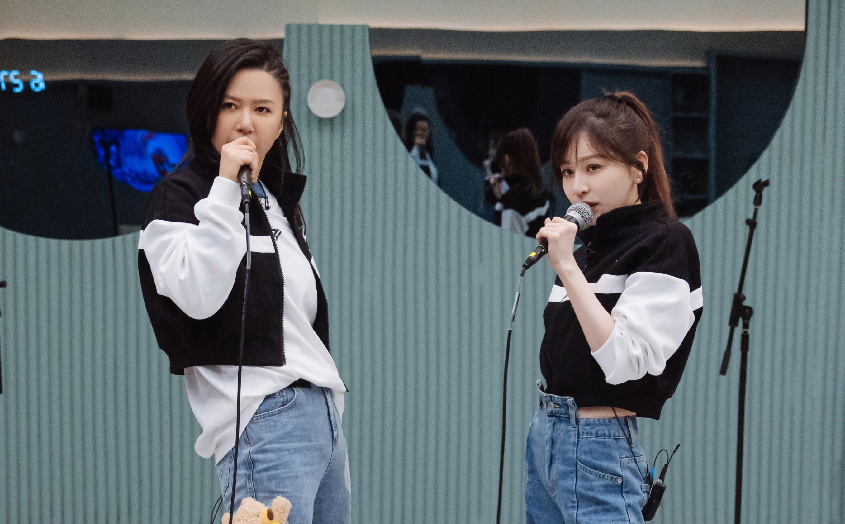 王心凌在湖南衛視《乘風破浪的姐姐3》第四集，與實力唱將譚維維組成「凌維不懼」。（芒果TV提供）