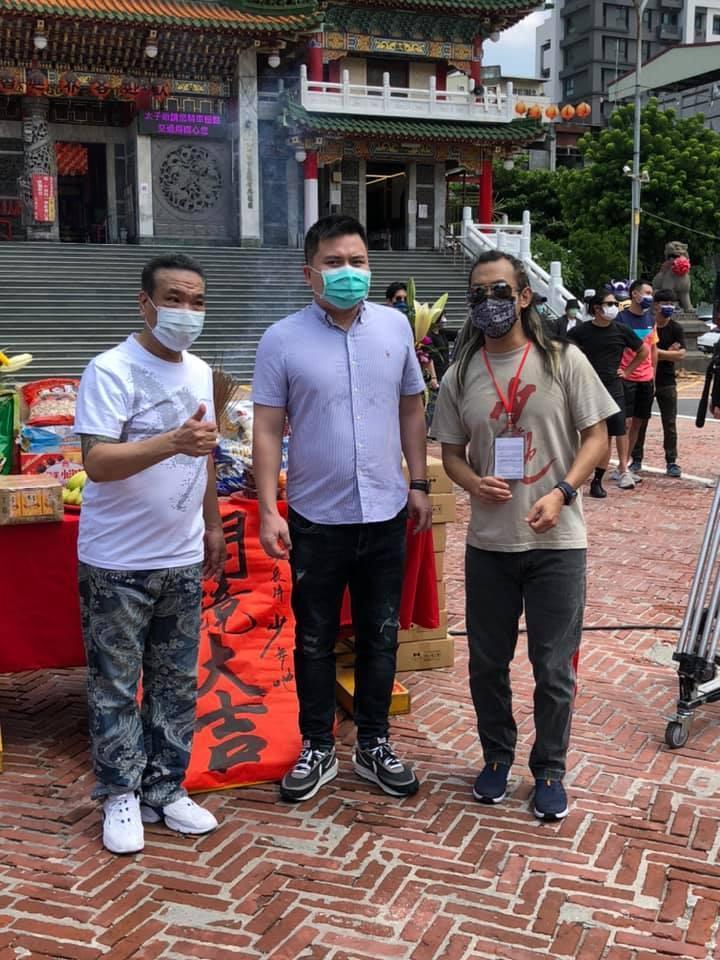 《少年吔》演員之一的張鐵齒目前與許姓投資人同一戰線,在臉書粉絲團發文暗指與顏正國起糾紛。(翻攝自臉書)
