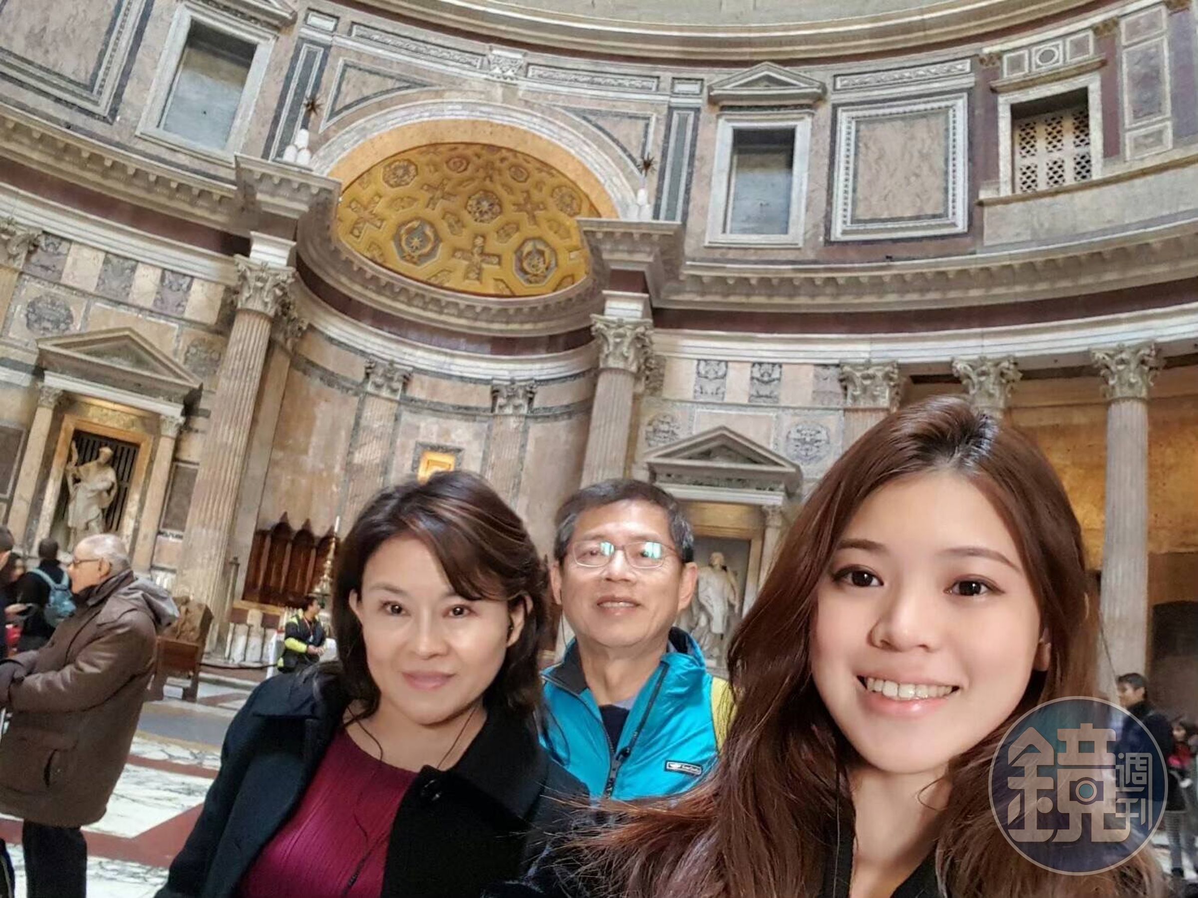 廖昆隆（中）與太太薛暖美（左）、女兒（右）（廖昆隆提供）
