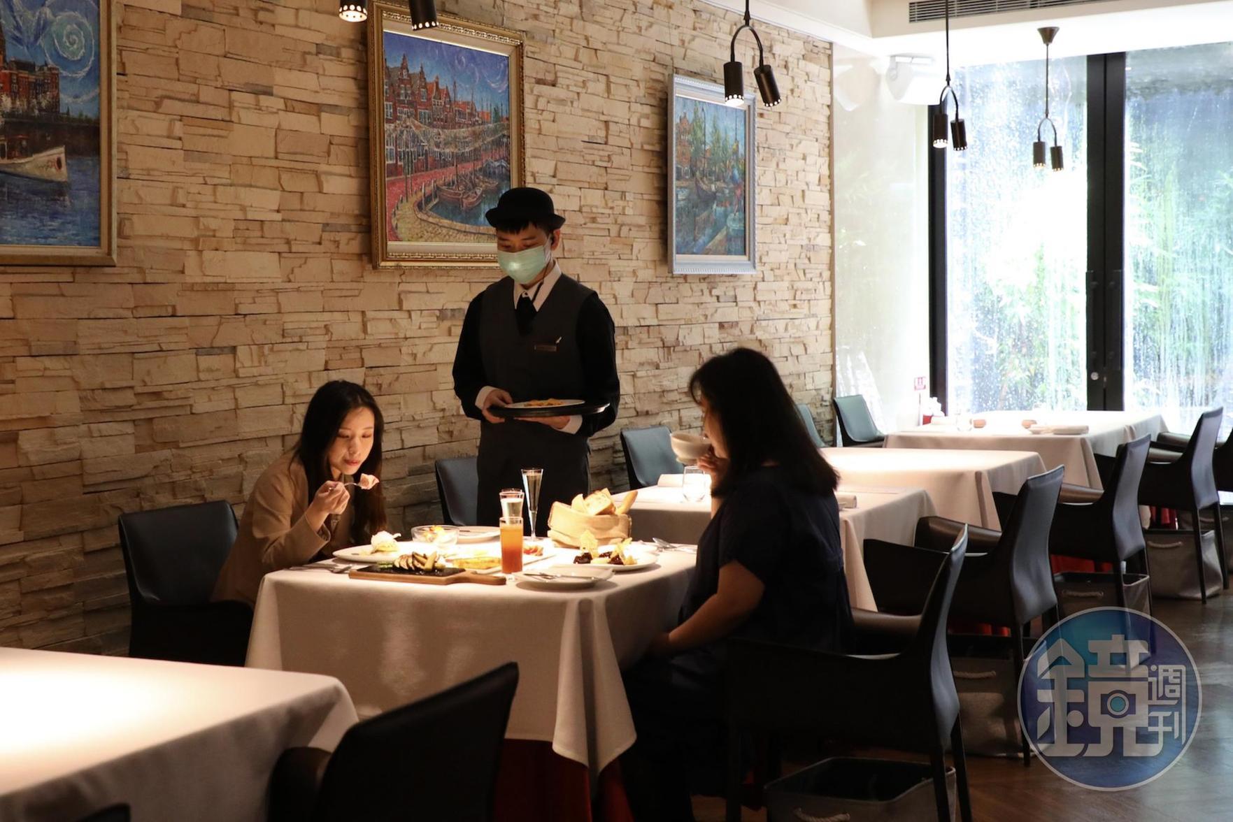 在米其林一星「渥達尼斯磨坊」享用早餐,無論在餐點、服務上都是獨特的體驗。