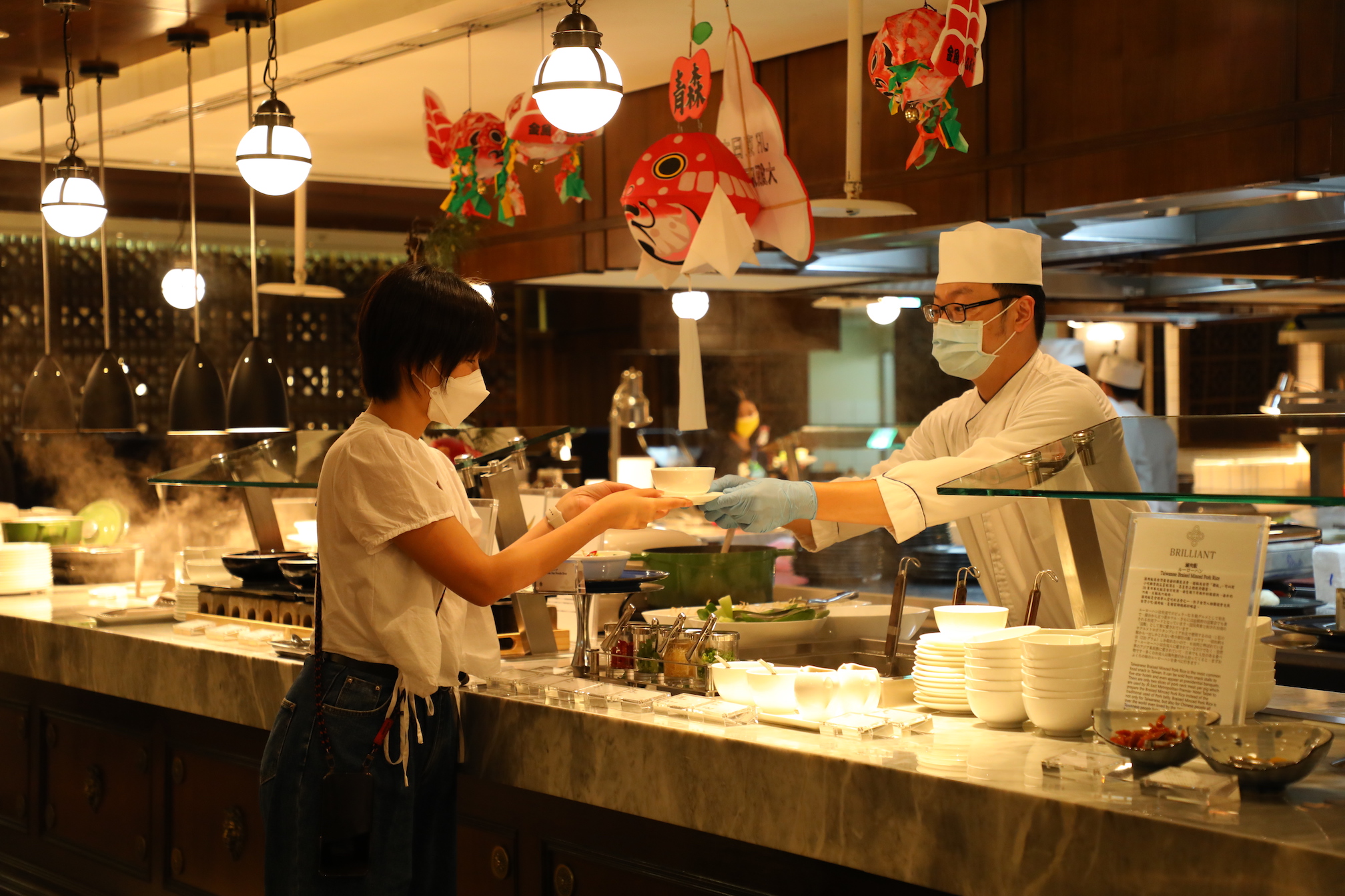 「鉑麗安」雖是以自助取餐形式的餐廳，早餐仍有許多現點現做的菜色。