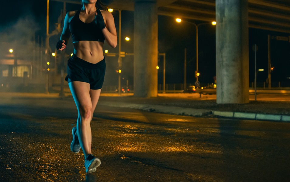 立委邱顯智透露新北市一名員警屢次「假盤查真搭訕」女大生，卻未遭法辦。（示意圖，東方IC）