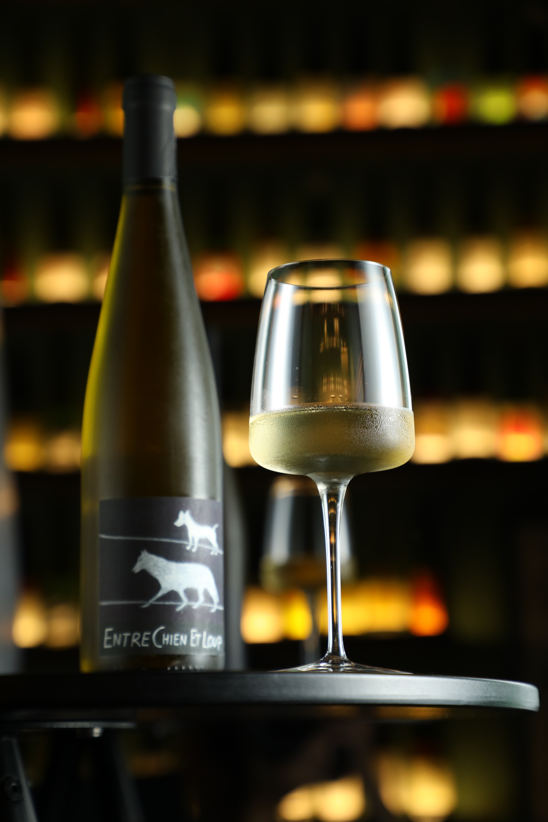 法國阿爾薩斯「Domaine Rietsch Entre Chien et Loup 2020」清爽圓潤、酸度鮮明。（1,680元／瓶）