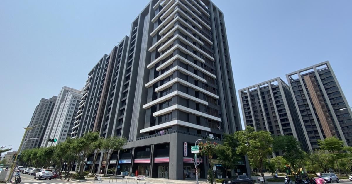 台南市近三年房價與薪資漲幅相比,差距高達8.9倍。(圖為台南北區鄭仔寮重劃區)