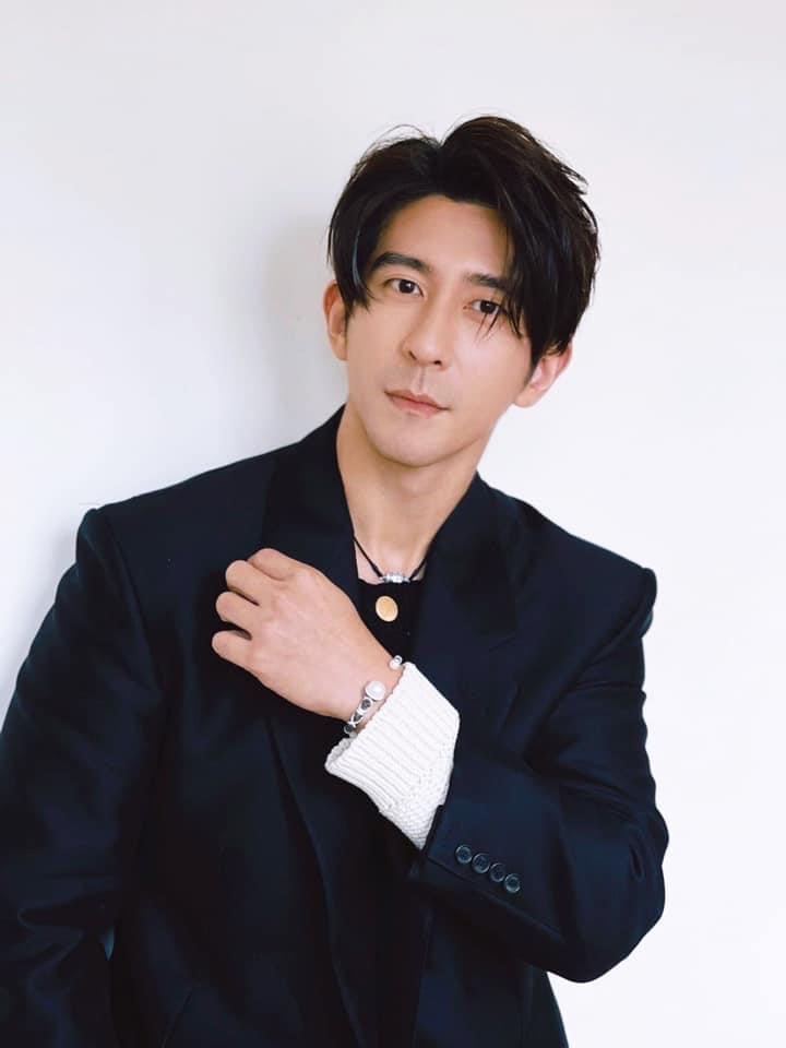 修杰楷趁39歲生日為由，跟老婆賈靜雯告假，與8名好友到花東進行騎行之旅。（翻攝修杰楷臉書）