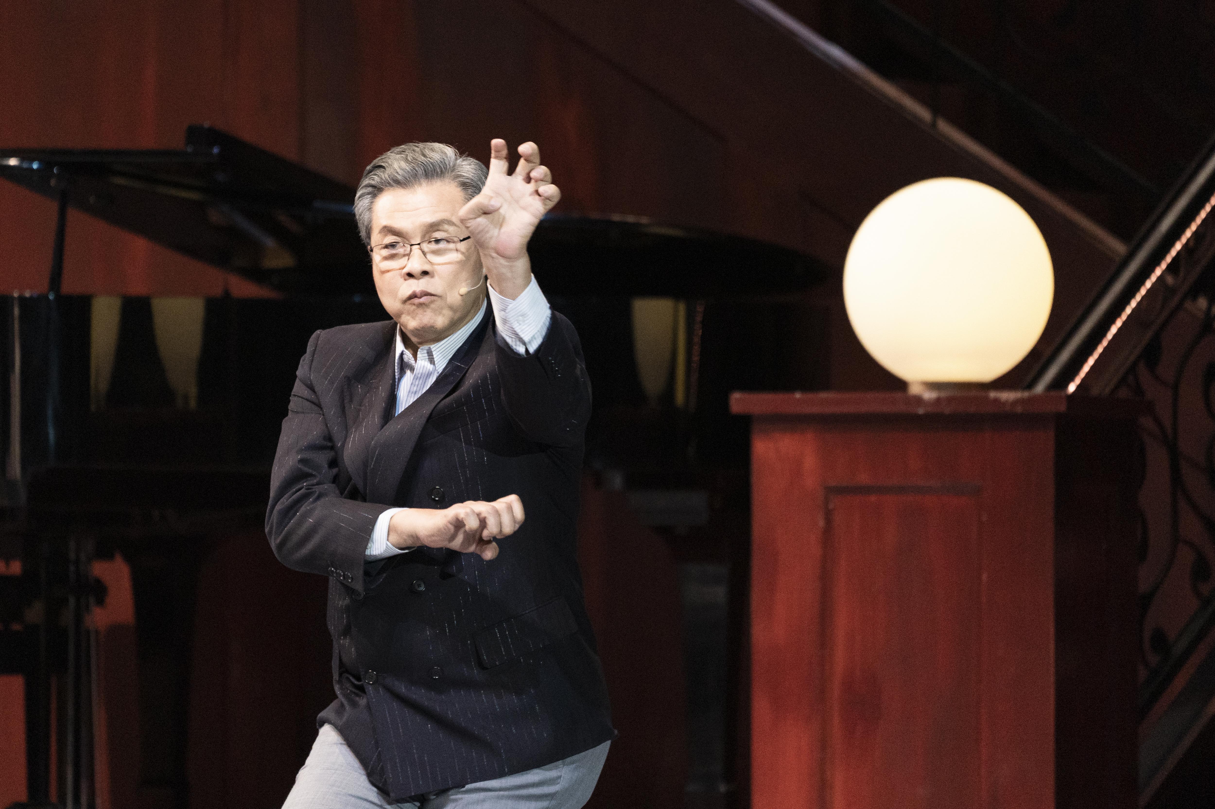 楊烈平時打八卦拳健身。(金星文創提供)
