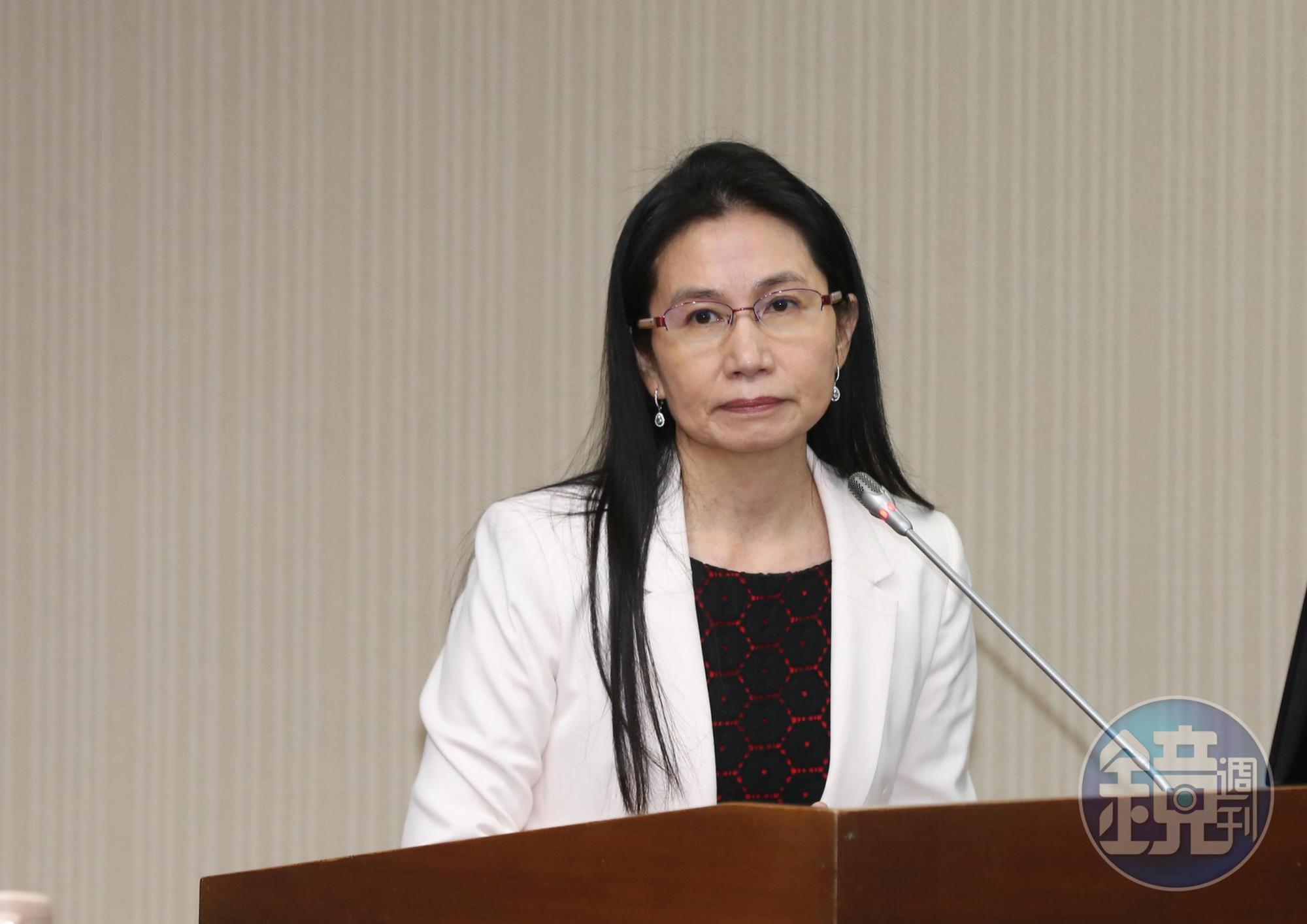 食藥署把關快篩出包,藍綠立委要求食藥署長吳秀梅下台,食藥署今天給出回應。(本刊資料照)