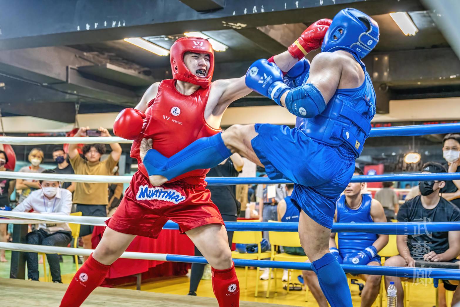 選手賣力對打。（北市體育總會提供）