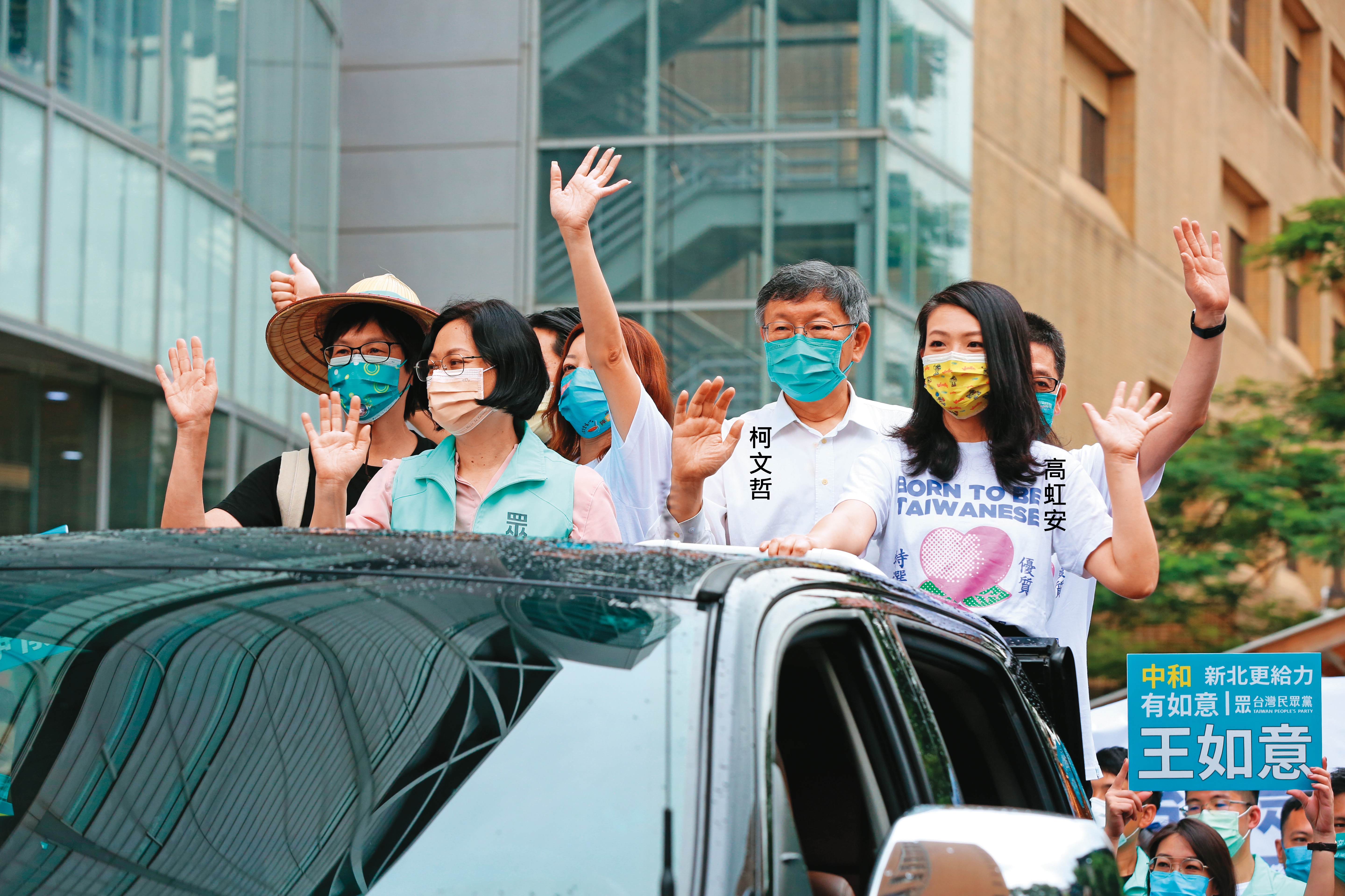 民眾黨15日宣布啟動全台大眾走替選戰造勢，備受關注的新竹市長人選，柯文哲與黨內至今仍在等待黨籍立委高虹安的決定。