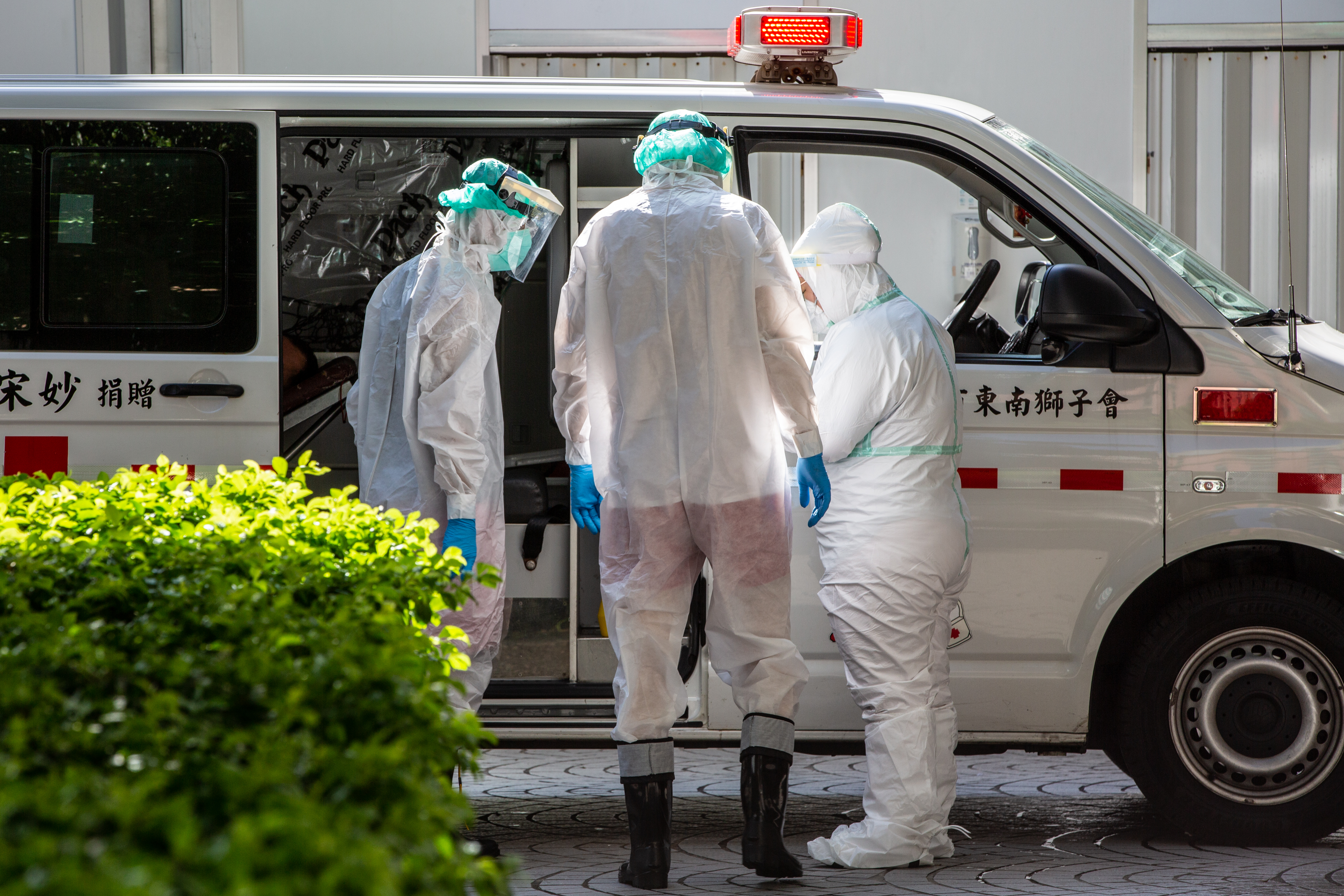 Omicron亞型變異株BA.4、BA.5近日在全球開始大流行，有取代成為主流病毒株的趨勢，近期很可能就會入侵台灣。（本刊資料照）