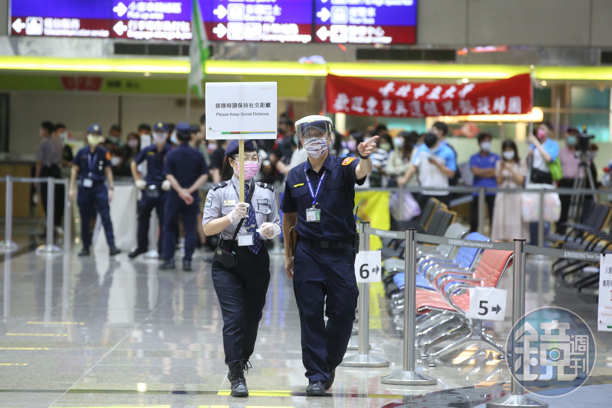 因應疫情我國入境檢疫天數從15日起改為「3+4」，仍限制每週只有2.5萬名旅客能入境。示意圖。