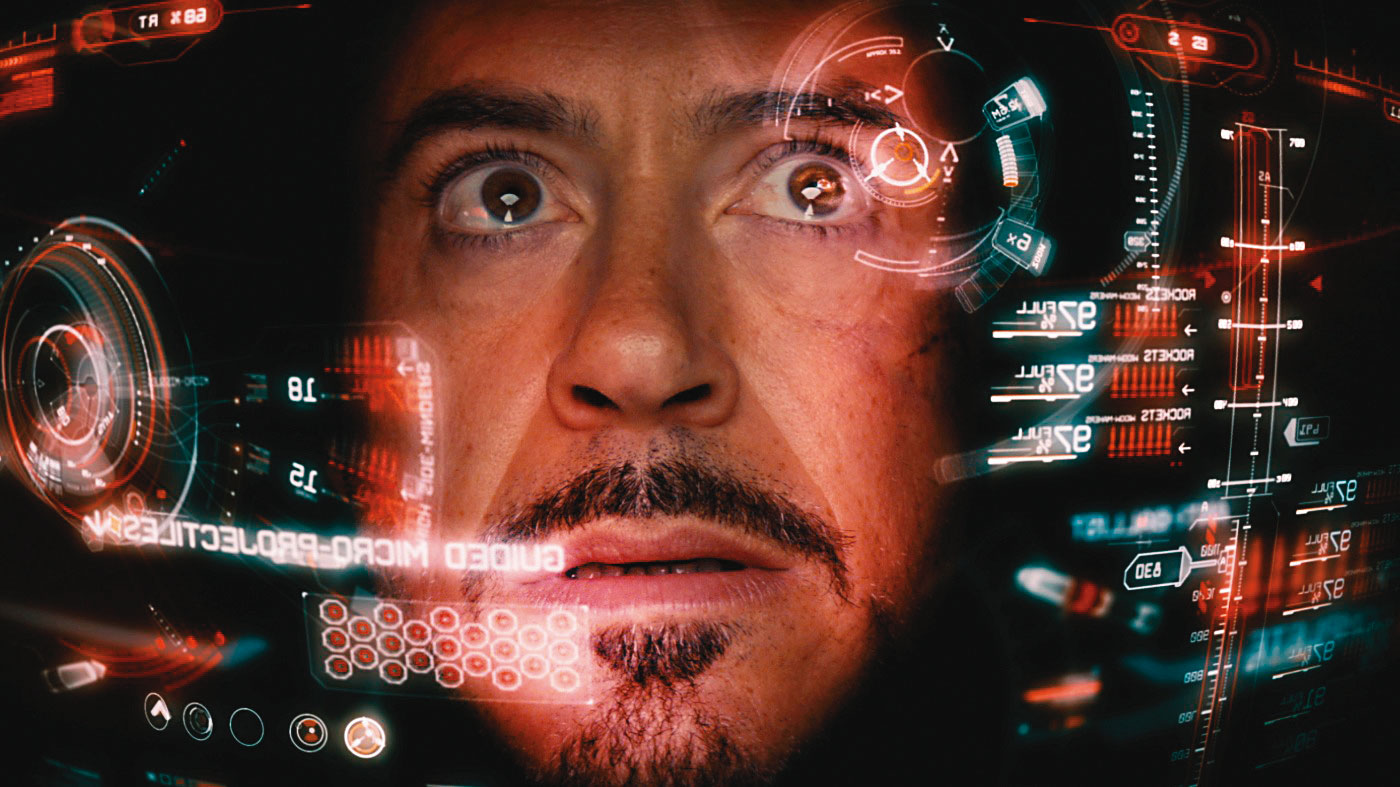 漫威英雄鋼鐵人穿上裝甲後，靠眼睛便能操控行動、與外界溝通，開啟世人對眼球追蹤的好奇與探索。（漫威電影劇照）