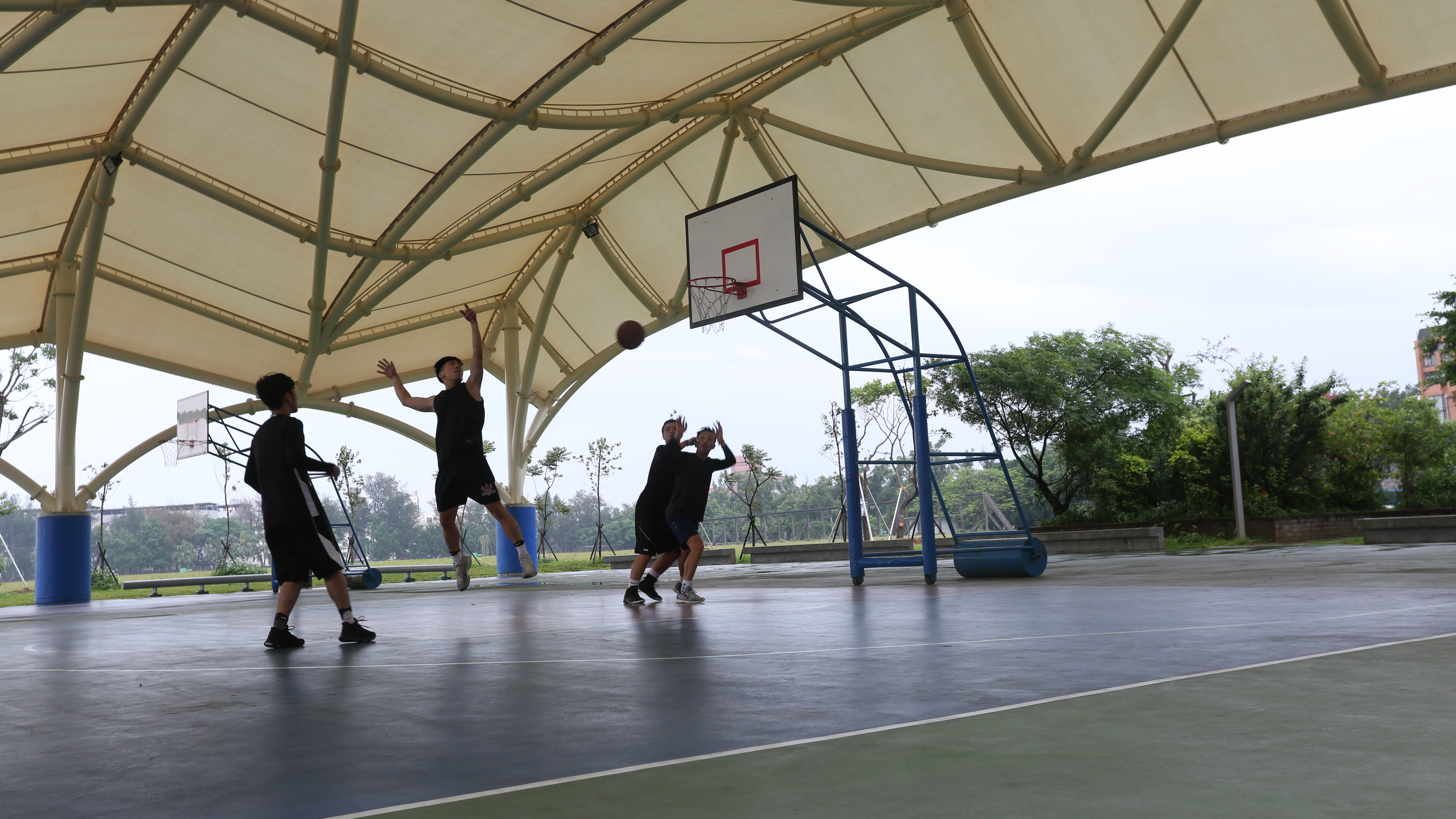 王男比賽時因與李男發生碰撞，遭對方提告。（示意圖，本刊資料照）