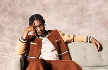 美國饒舌歌手Lil Tjay傳遭槍擊。（翻攝自lil TJAY推特）