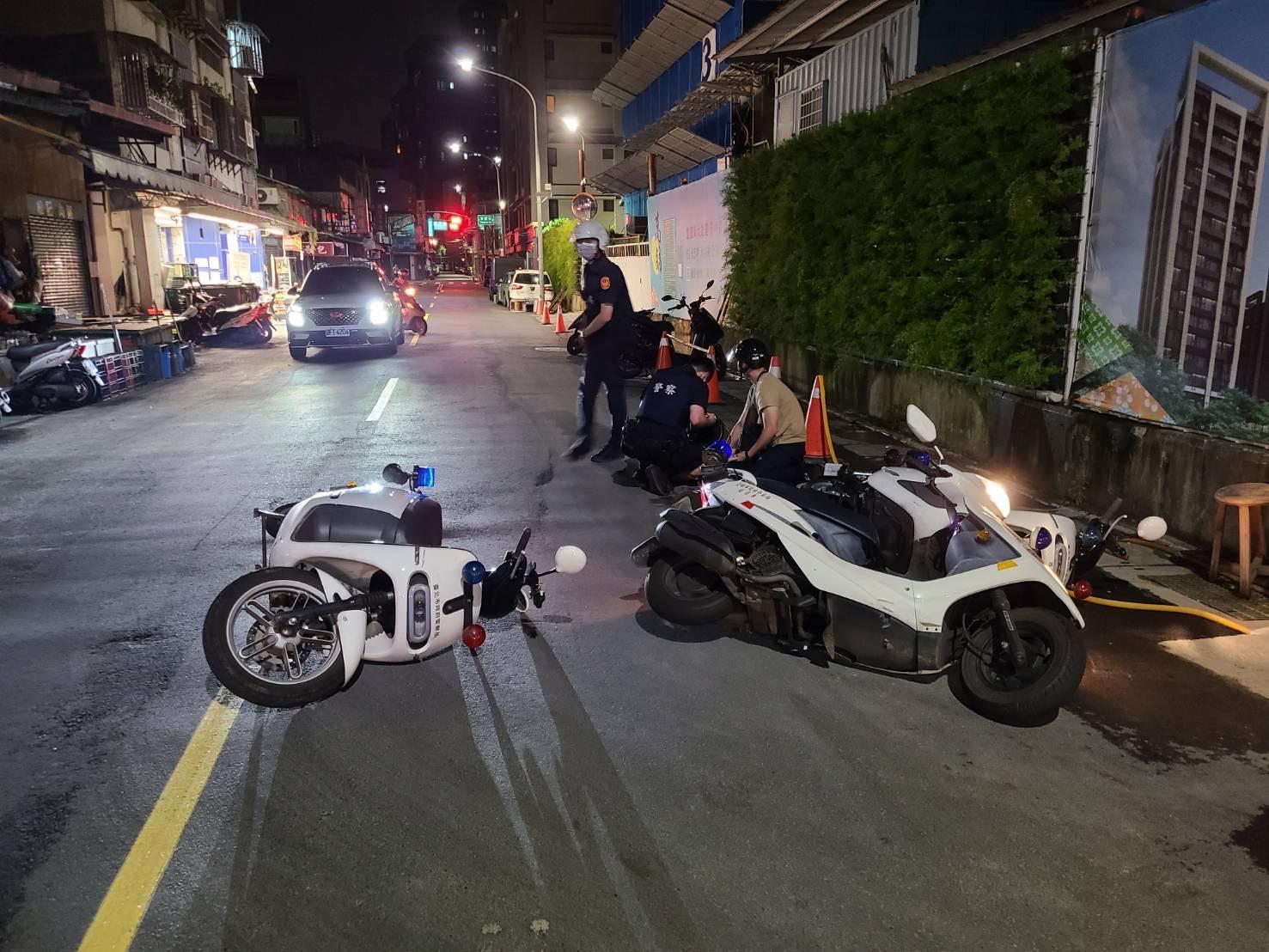 警方最後狂追200公尺才順利逮捕阮男。（翻攝畫面）