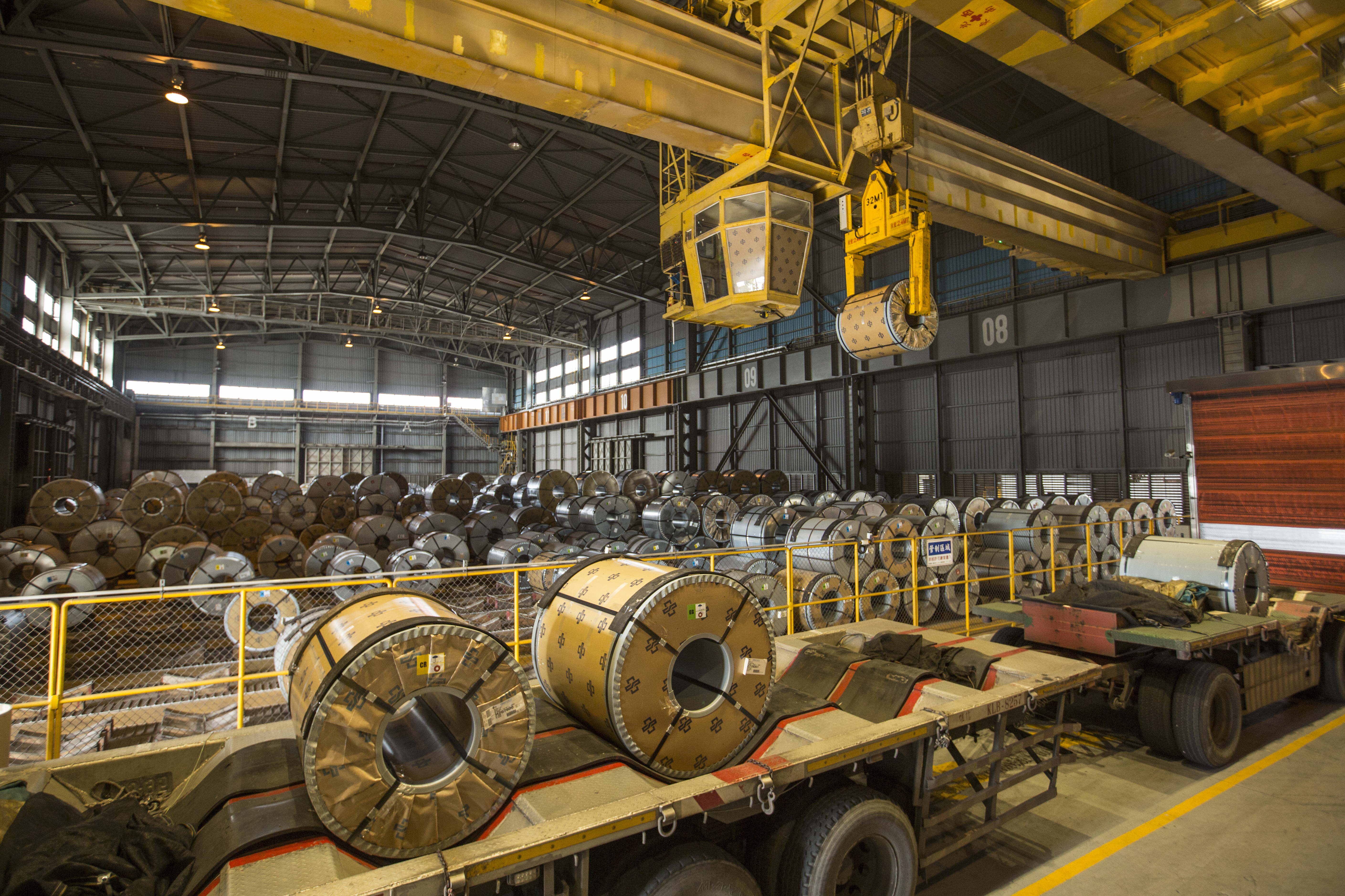 法人認為，鋼市長線受惠美、中大國的政策利多，反彈可期。