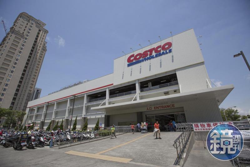 好市多人氣商品「宏裕行冷凍花枝蝦排」特價限購,民眾瘋搶買不到,遭質疑飢餓行銷。(本刊資料照 )