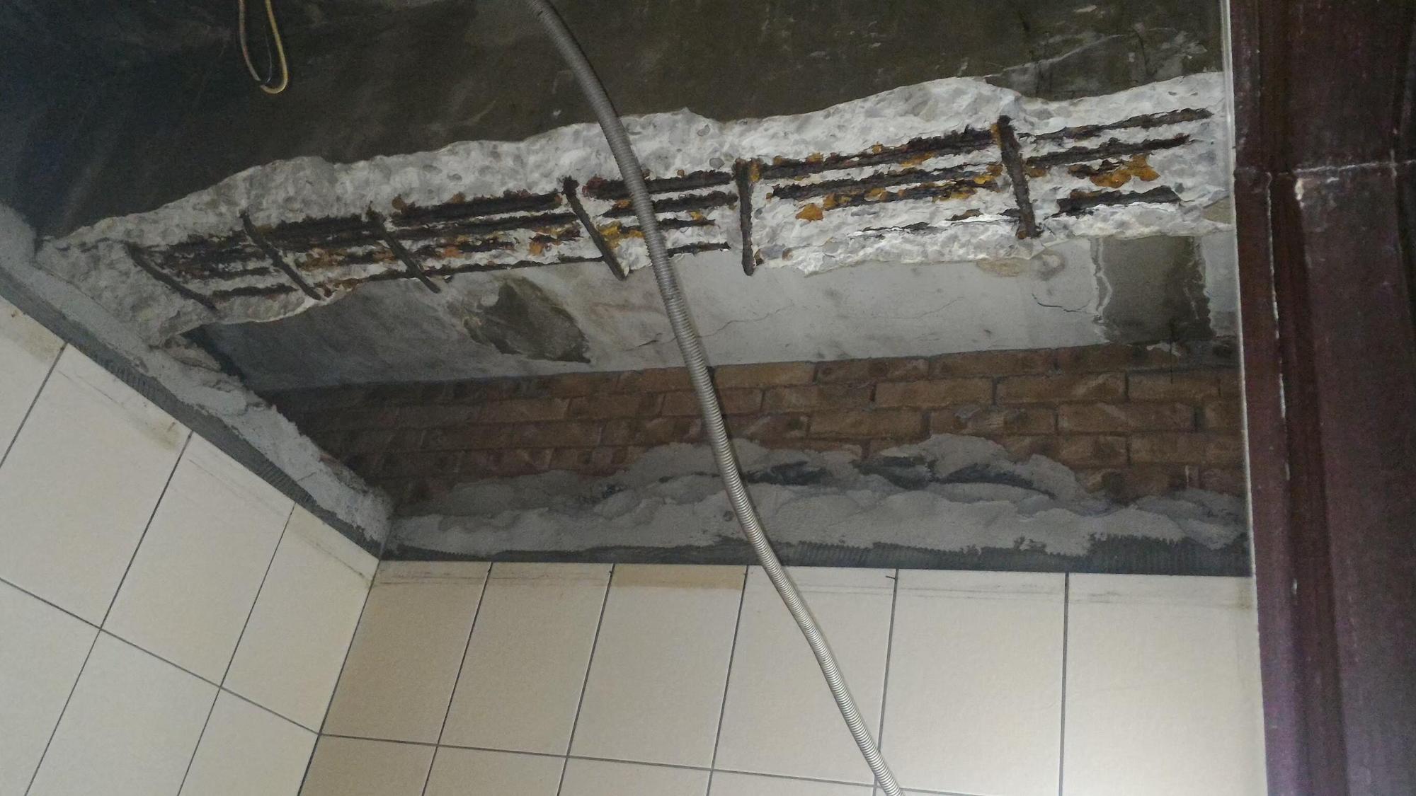 蘆洲長安街193巷95戶公寓社區為海砂屋，過去重建進度停滯不前。（新北住都中心提供）