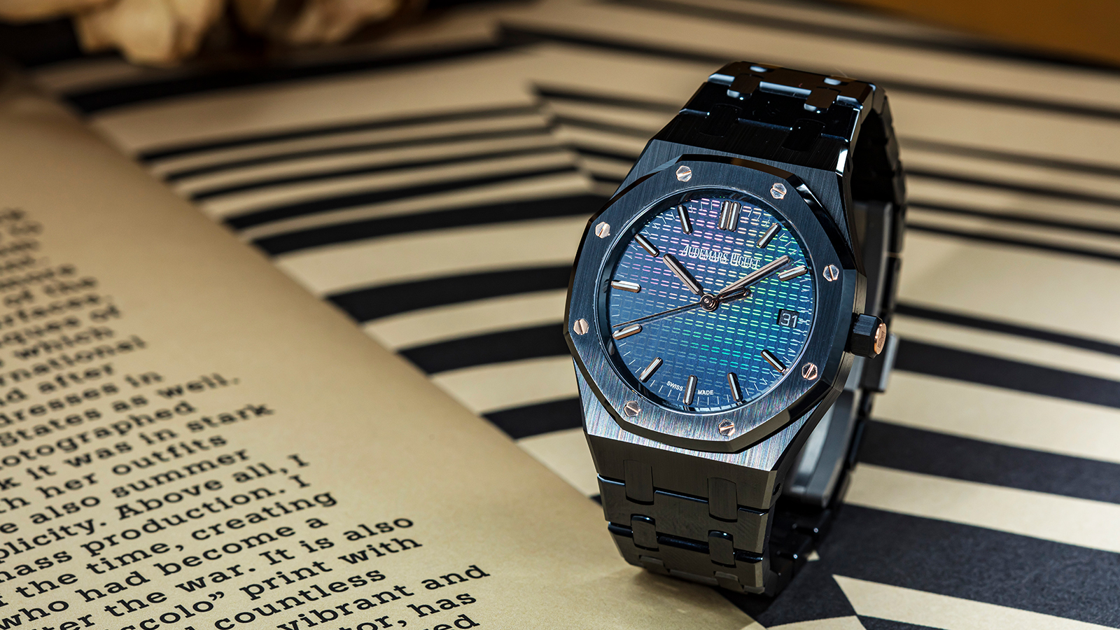 AUDEMARS PIGUET Royal Oak Carolina Bucci Limited Edition，定價NT$1,588,000（限量300只）