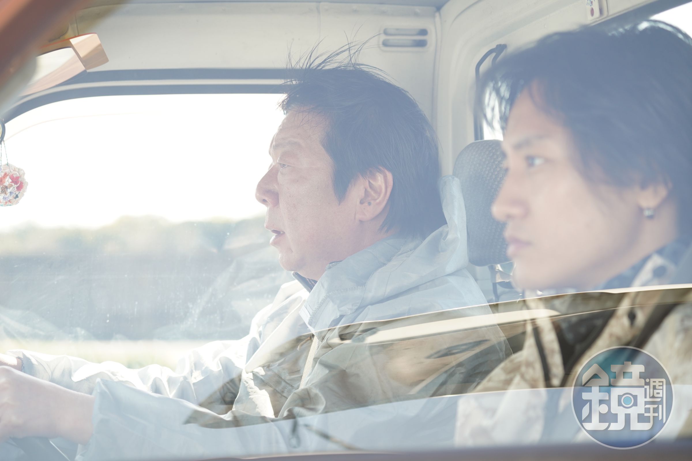 古田新太（左）與新生代演員藤原季節在《空白》是師徒關係，看到師傅因痛失愛女而失去理智，藤原季節想盡辦法給予協助。（台北電影節提供）