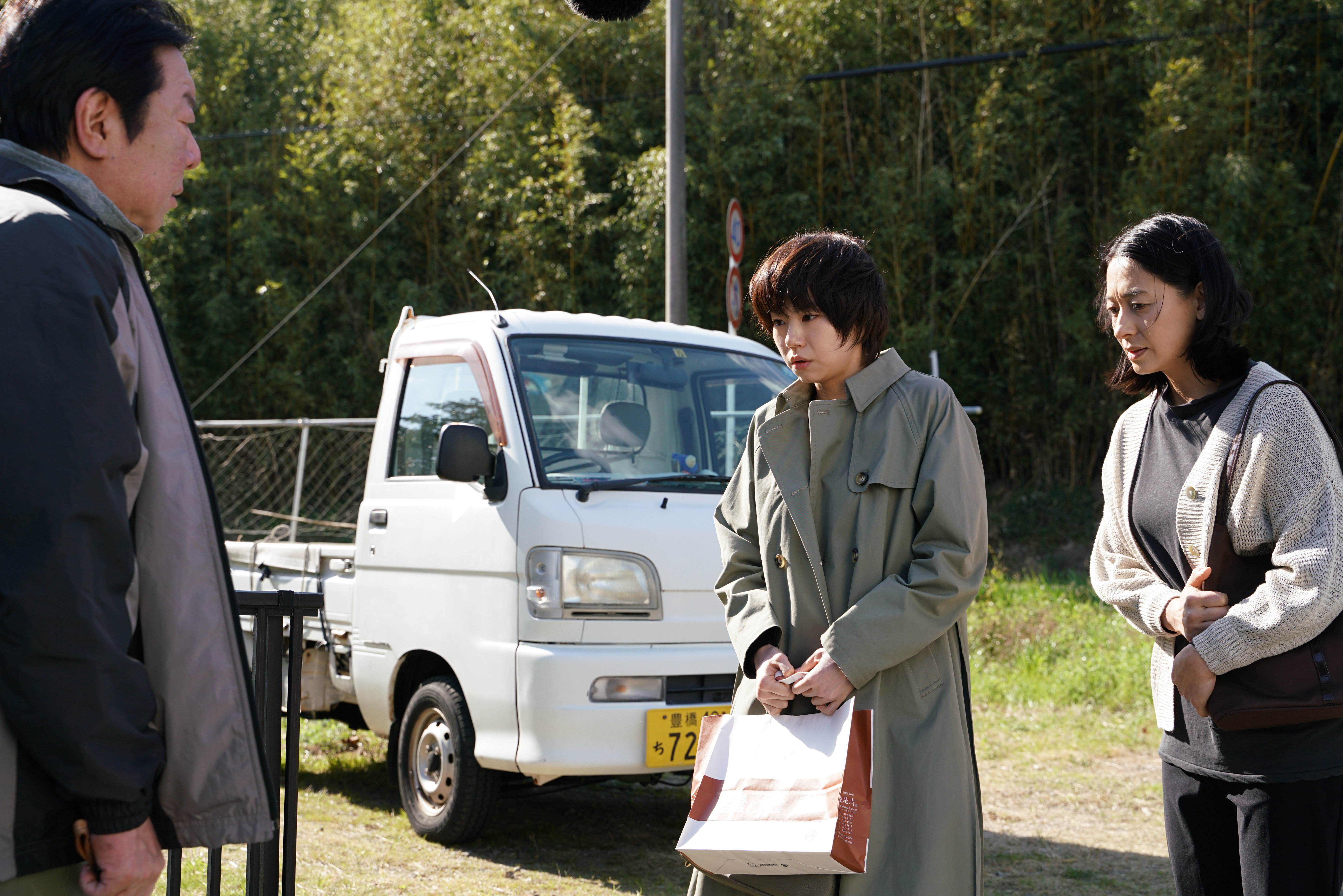 《空白》中古田新太（左）因愛女車禍身亡，不願輕易接受肇事母女的道歉。（台北電影節提供）