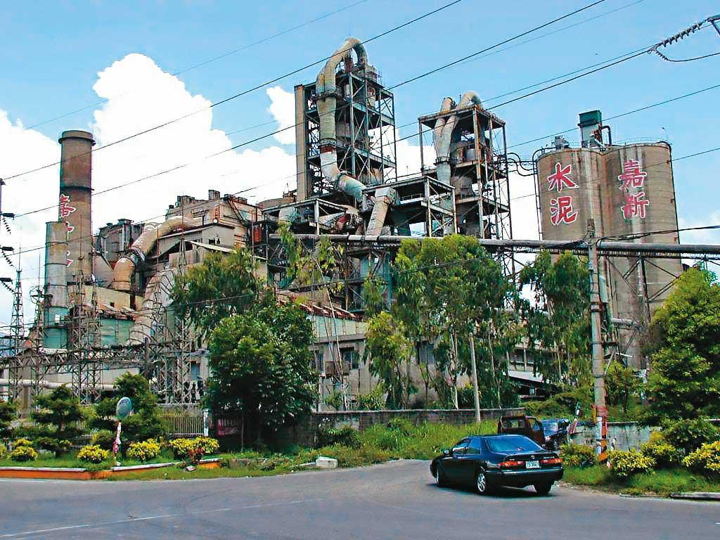 嘉新水泥於1954年創立,在第三代張剛綸接手後,正力拚轉骨,要讓旅宿健康事業成為集團主力。(聯合知識庫)