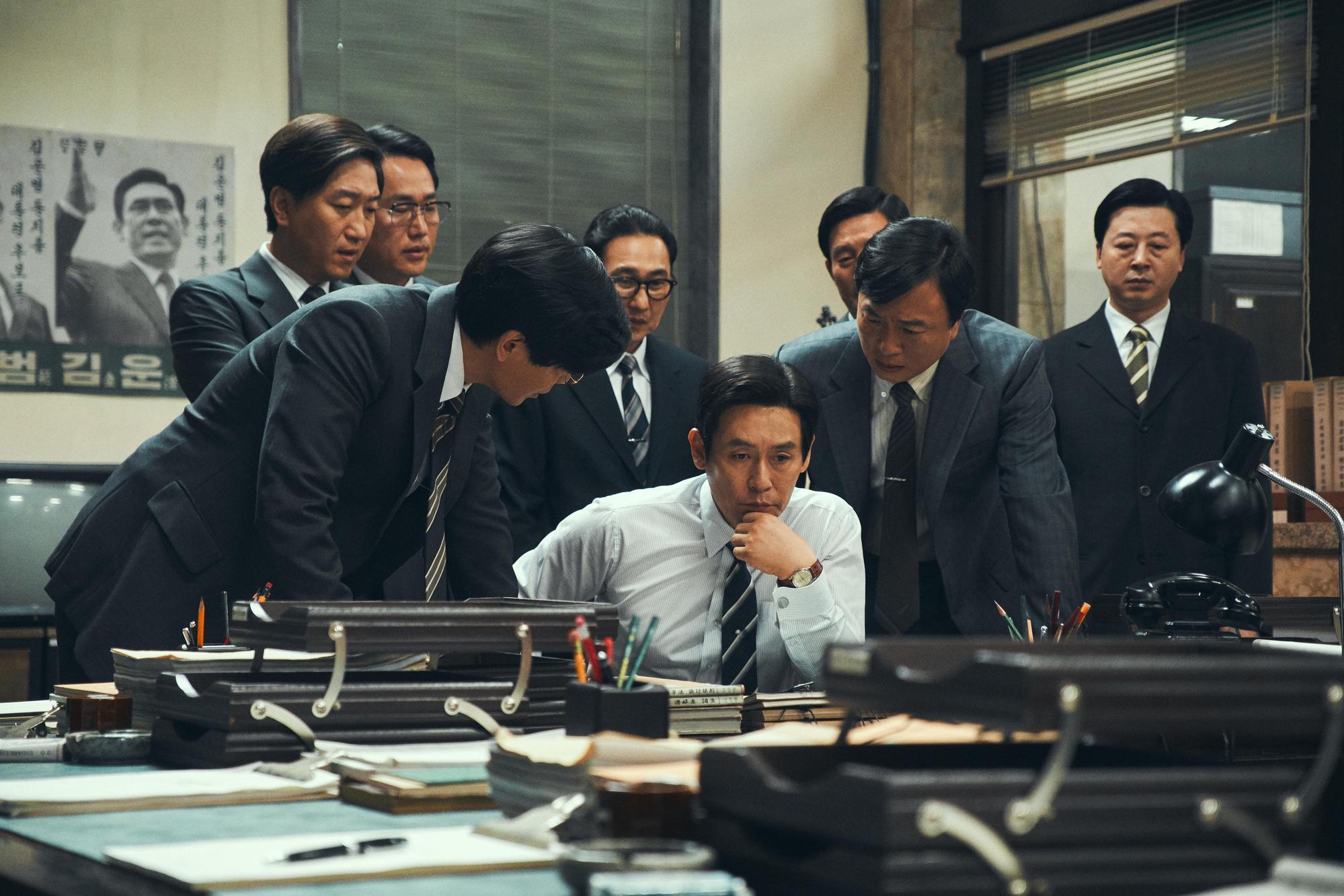 薛景求(中)主演電影《王者製造》以韓國前總統金大中為原型,在韓國上映後佳評如潮。(台北電影節提供)