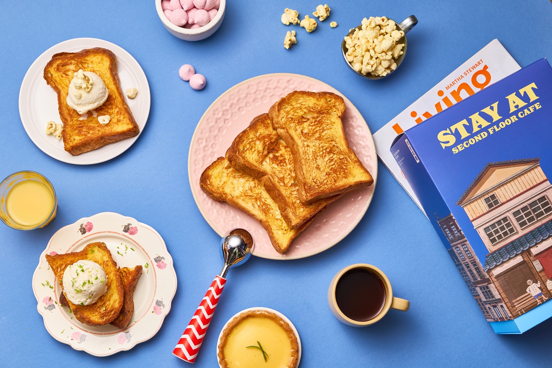 歡慶宅在貳樓Mall上線，與蜷尾家聯手打造盛夏甜蜜聯名禮盒。（貳樓餐飲提供）