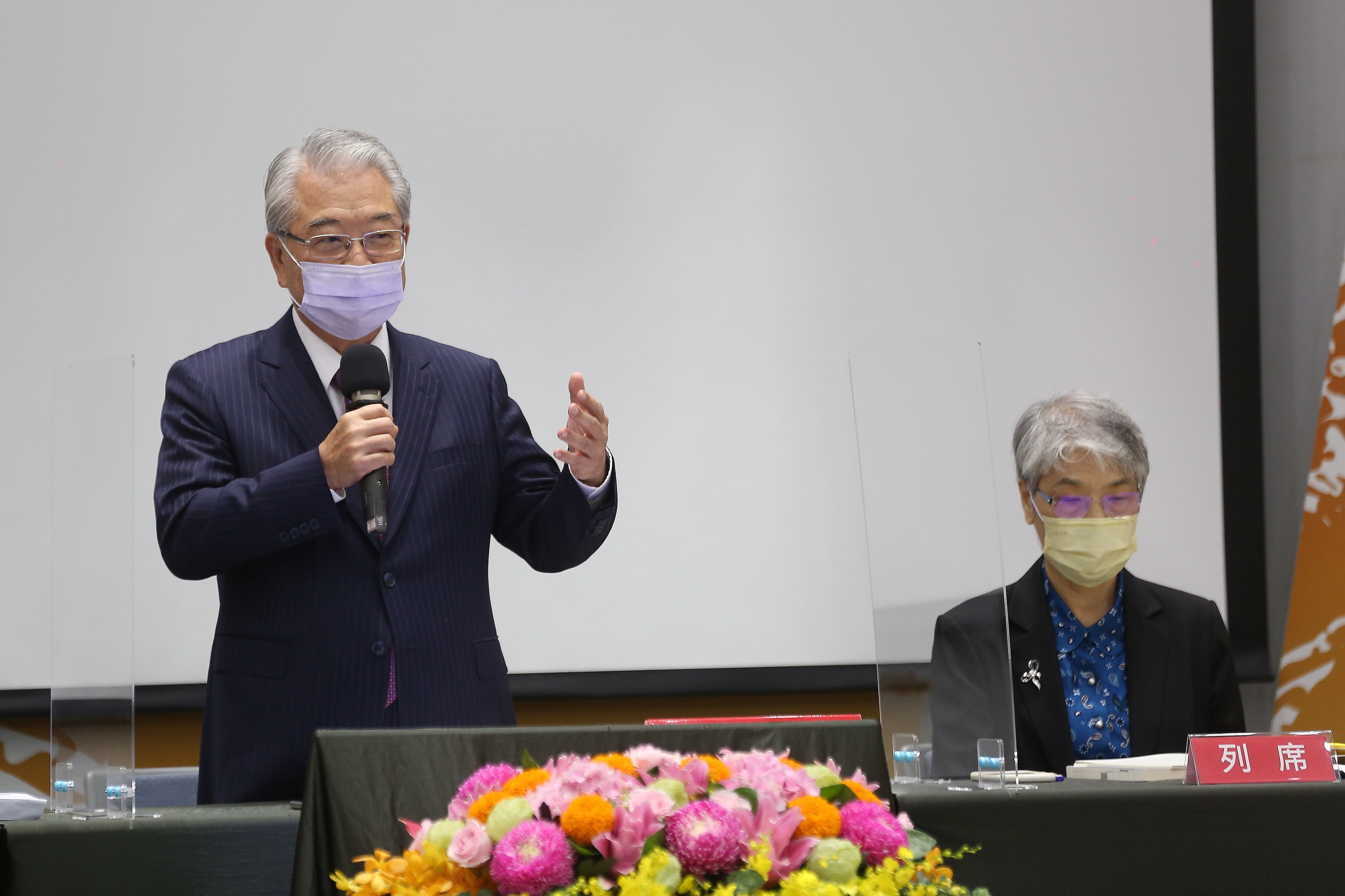 金寶走出經營權風波，許勝雄呼籲公司積極朝永續發展。