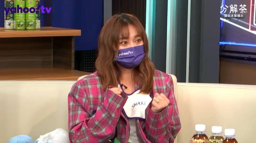 張文綺非常認真看待鹹酥雞事業。（Yahoo TV提供）