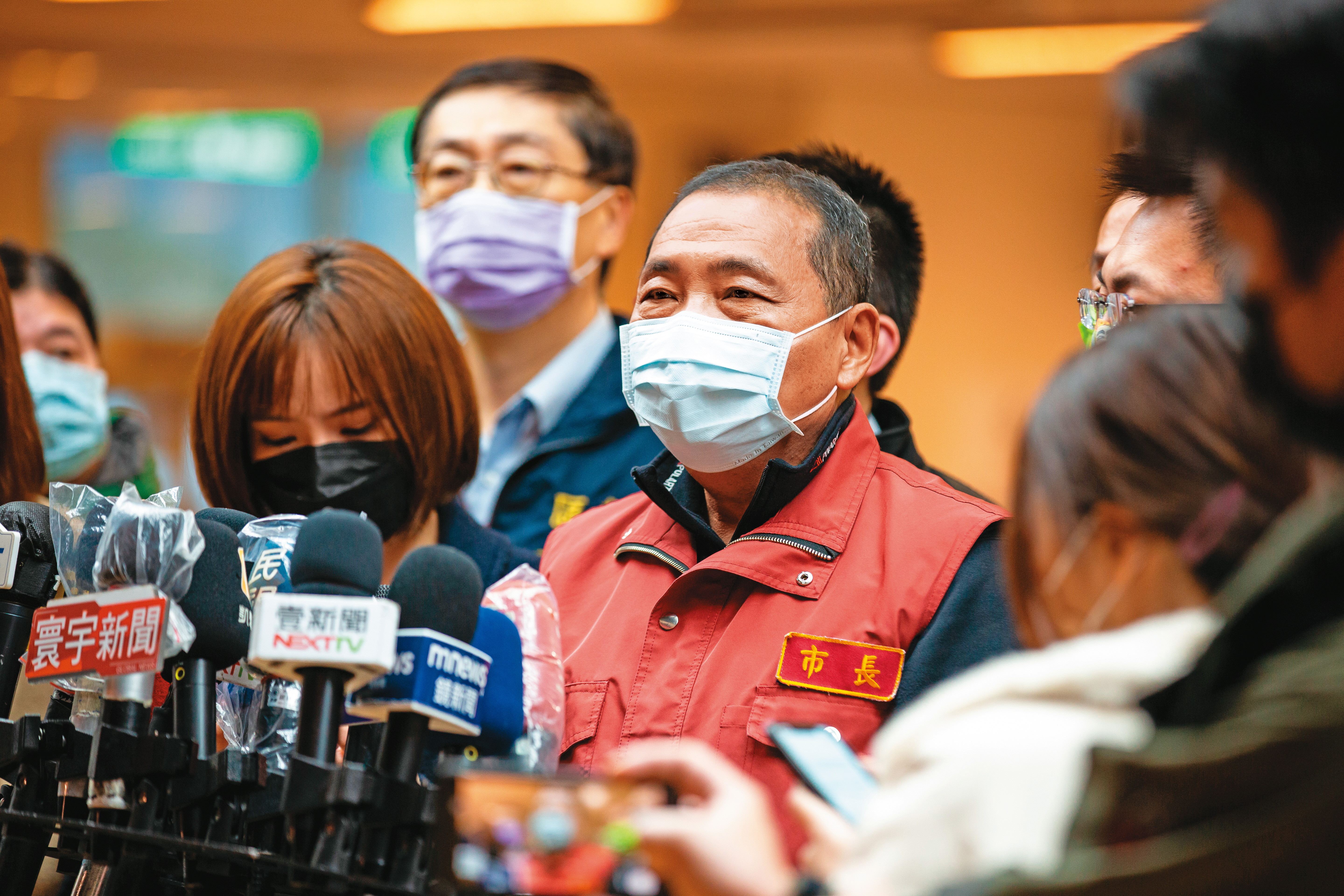 新北市2歲男童恩恩染疫過世，恩恩爸爸要求新北市長侯友宜公布求救電話錄音檔。