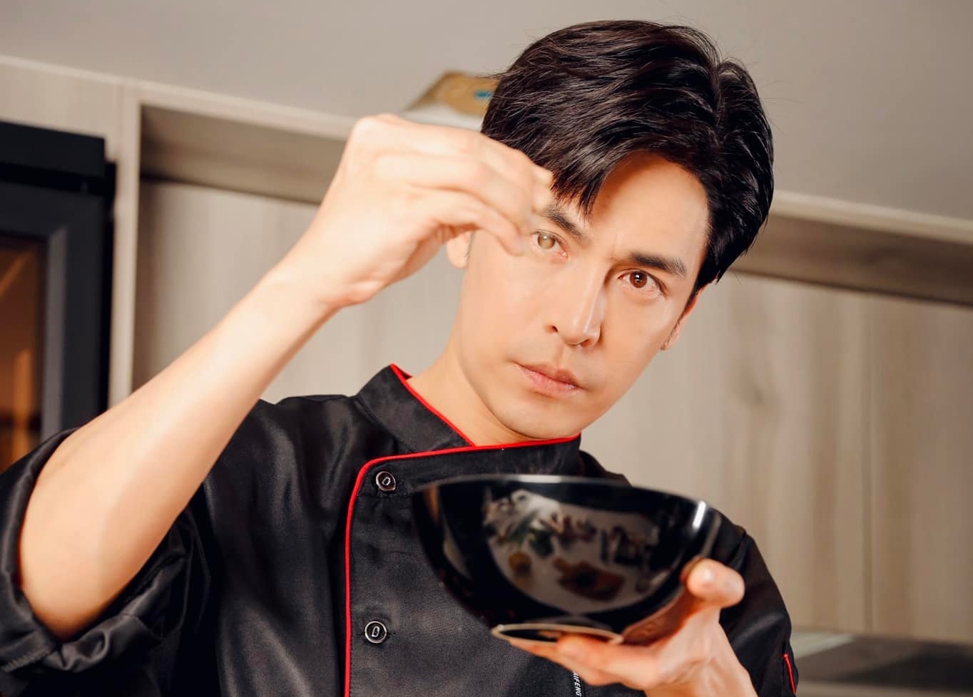 Gino積極開展副業，但卻遇到客人放鳥訂單。（翻攝自Gino臉書）