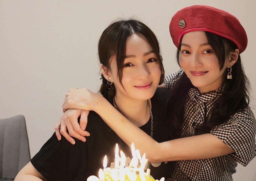 張韶涵幫妹妹慶生，讓妹妹正面曝光。（翻攝自張韶涵臉書）