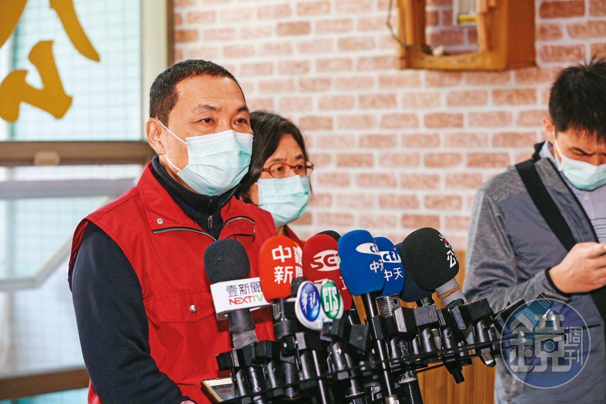 新北市長侯友宜（圖）近日深陷恩恩案風波，黨內憂心年底選戰恐缺乏重量級選將擔任藍營領頭羊。