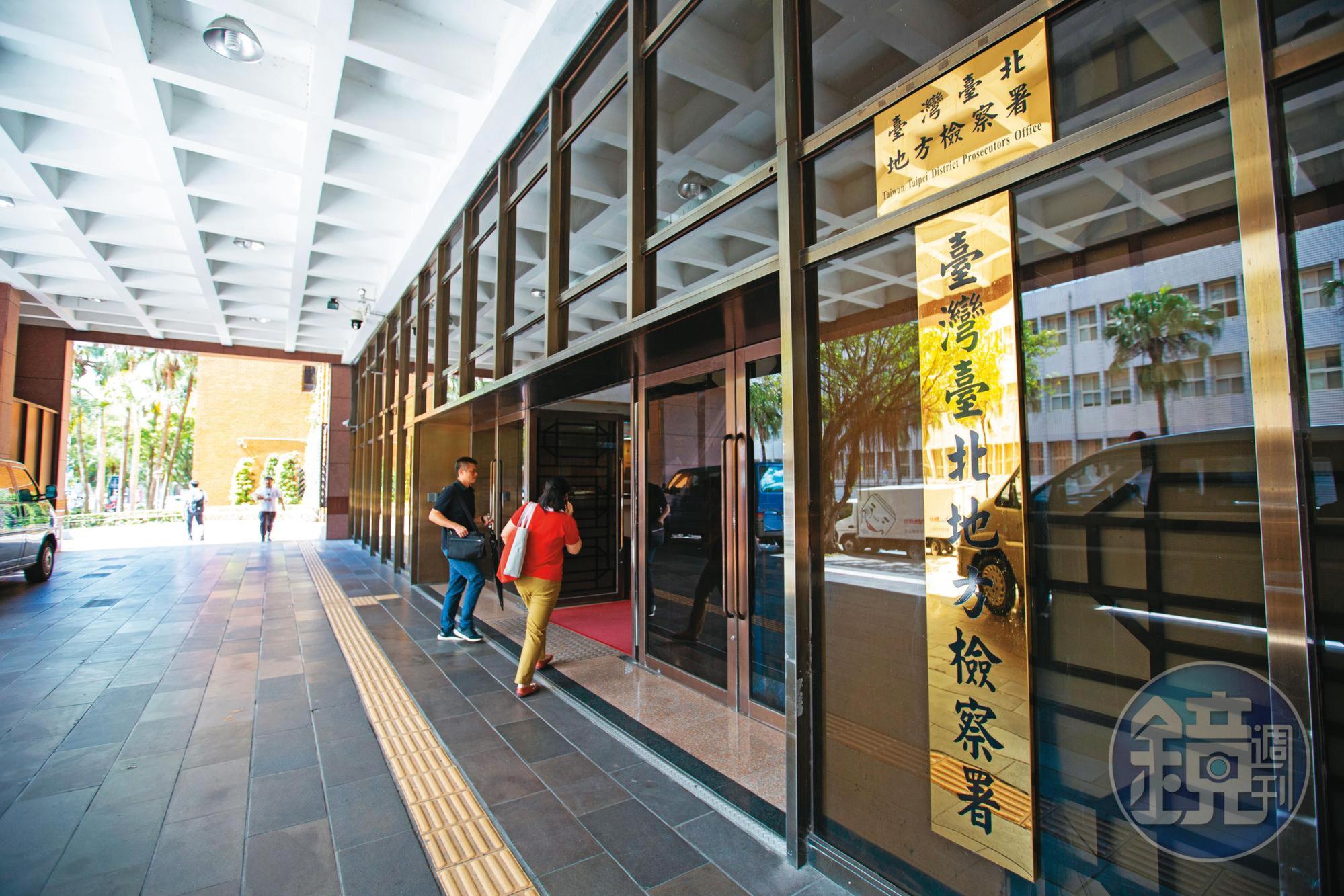1111人力銀行總裁林文雄2年前再當爸後,在台北地檢署衍生多起官司。
