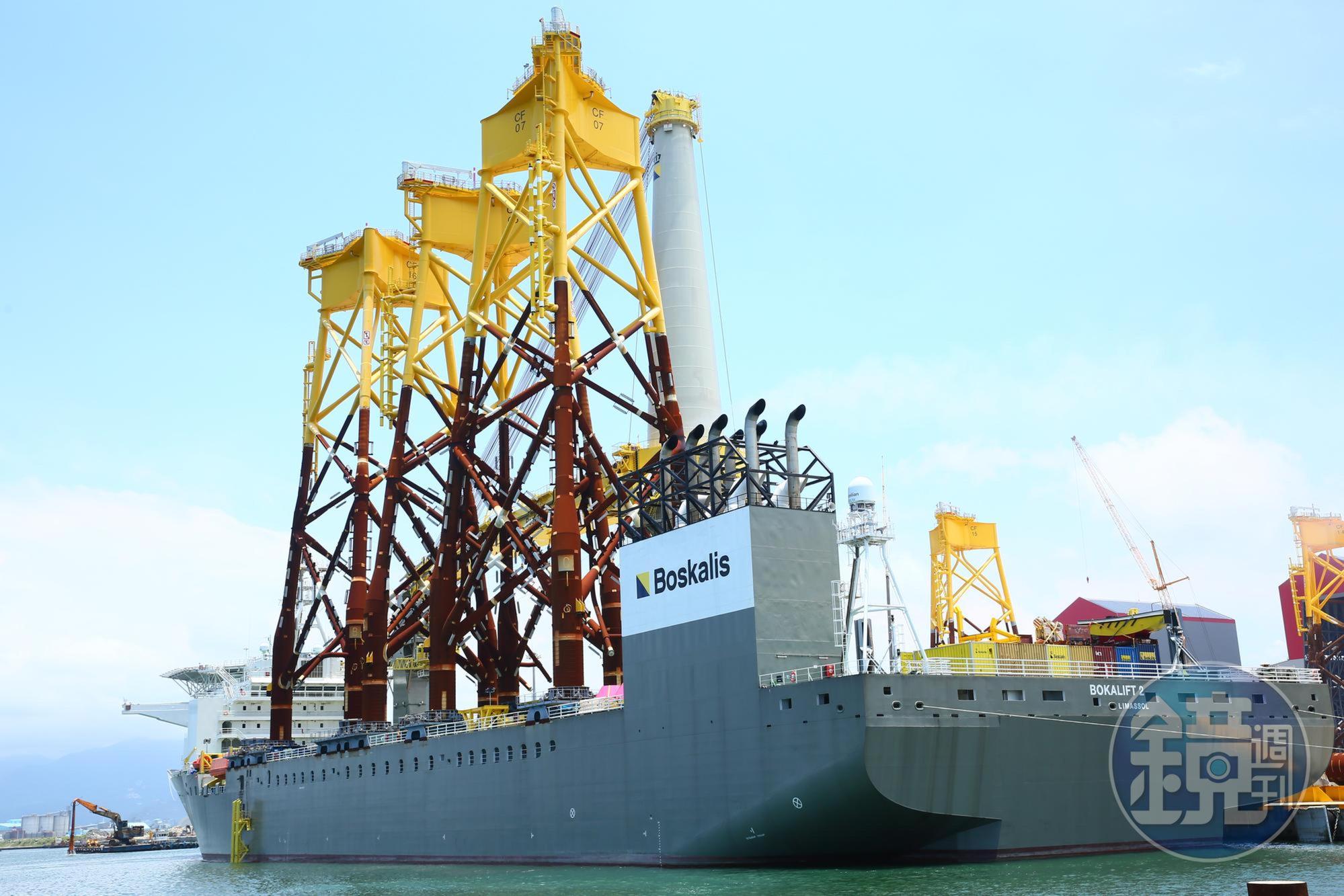 CIP彰芳暨西島離岸風電計畫，由世紀集團製造的亞洲首兩座9.5MW離岸風電水下基礎，已正式完工，預計於七月出海安裝。