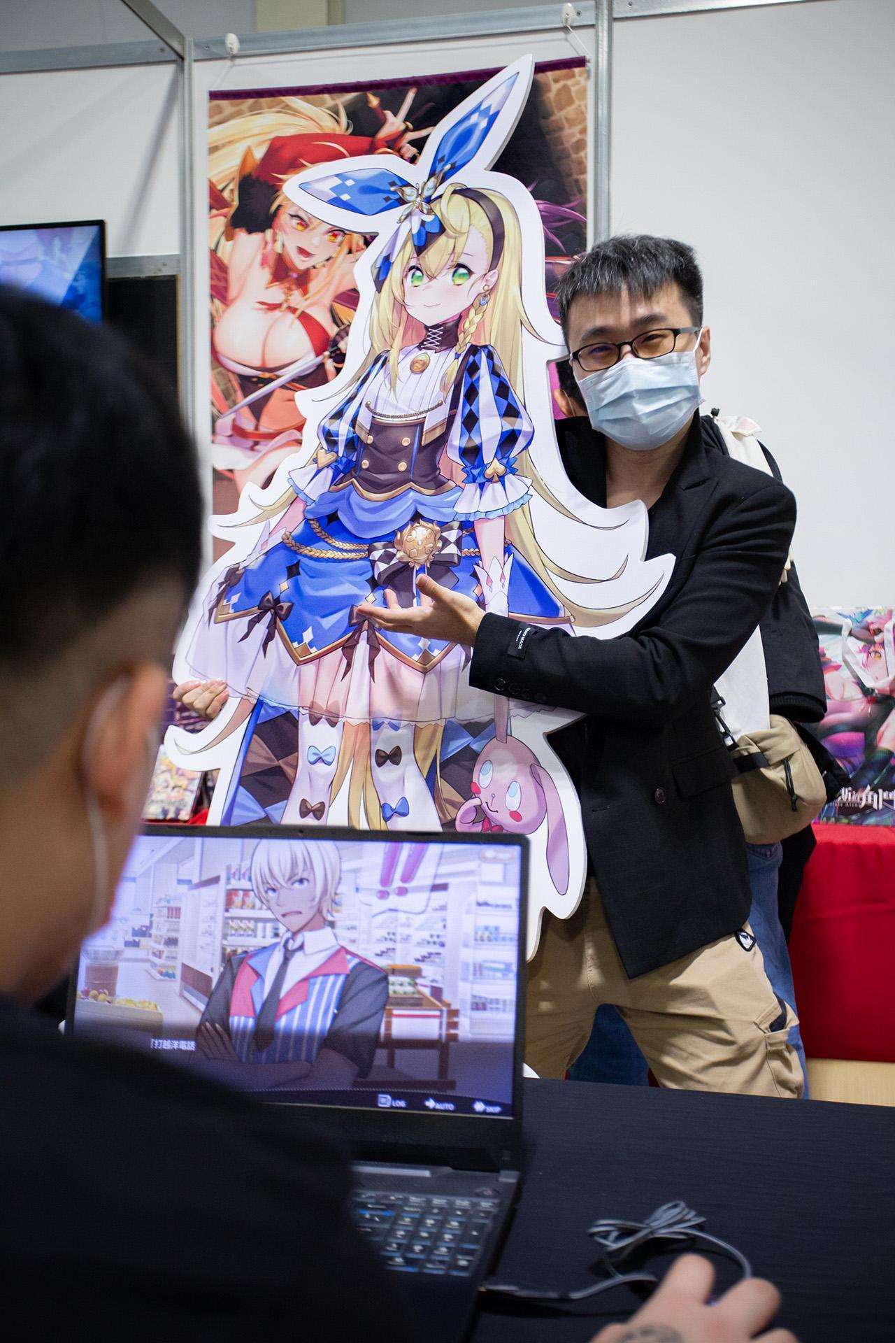永恆艾莉絲工坊創辦人許逸倫以遊戲起家，未來想拓展到整個ACG產業。（永恆艾莉絲工坊提供）
