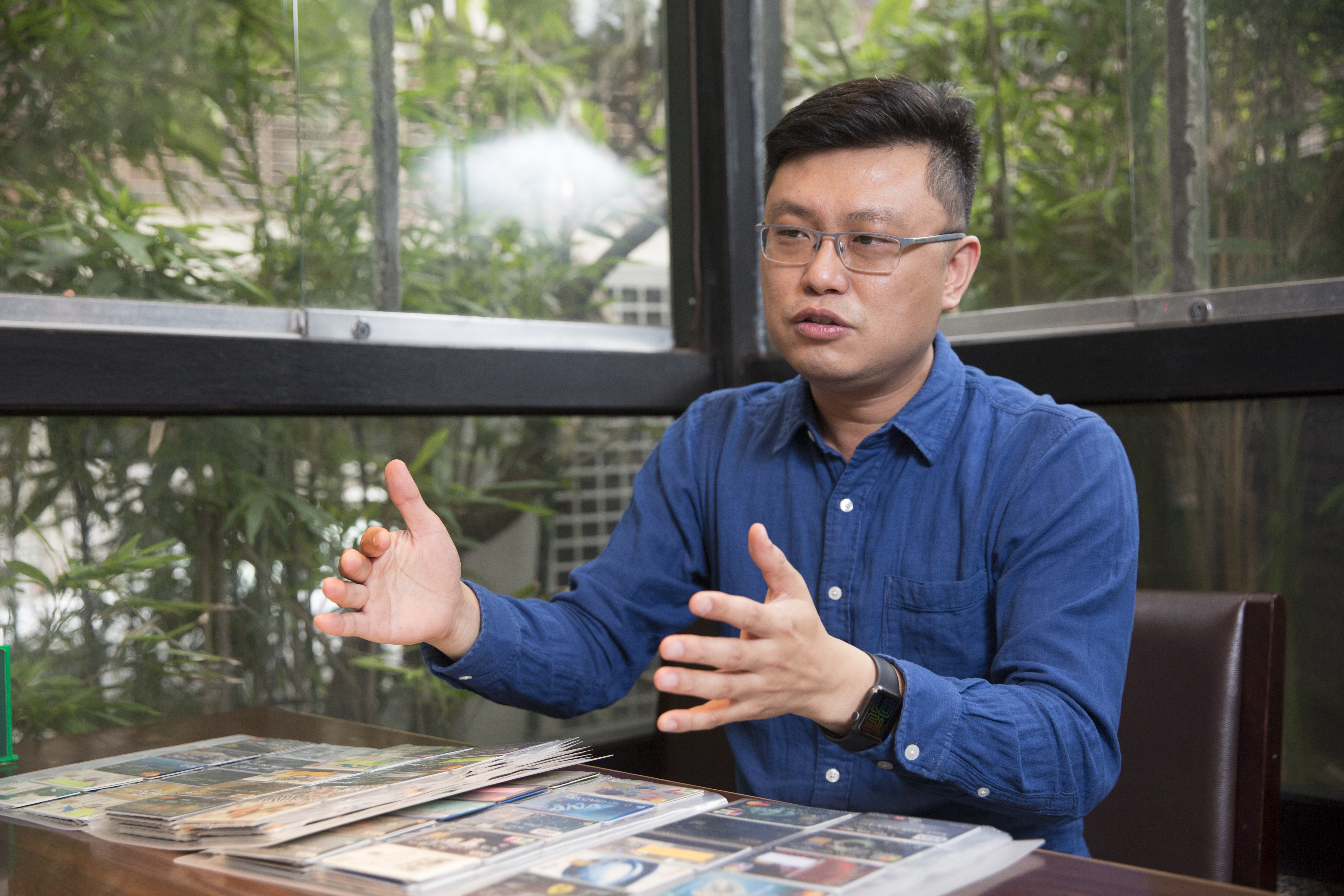 信用卡達人寶可孟指出，繳交水電、瓦斯、第四台等費用，用對卡、搭配行動支付最多省17%。