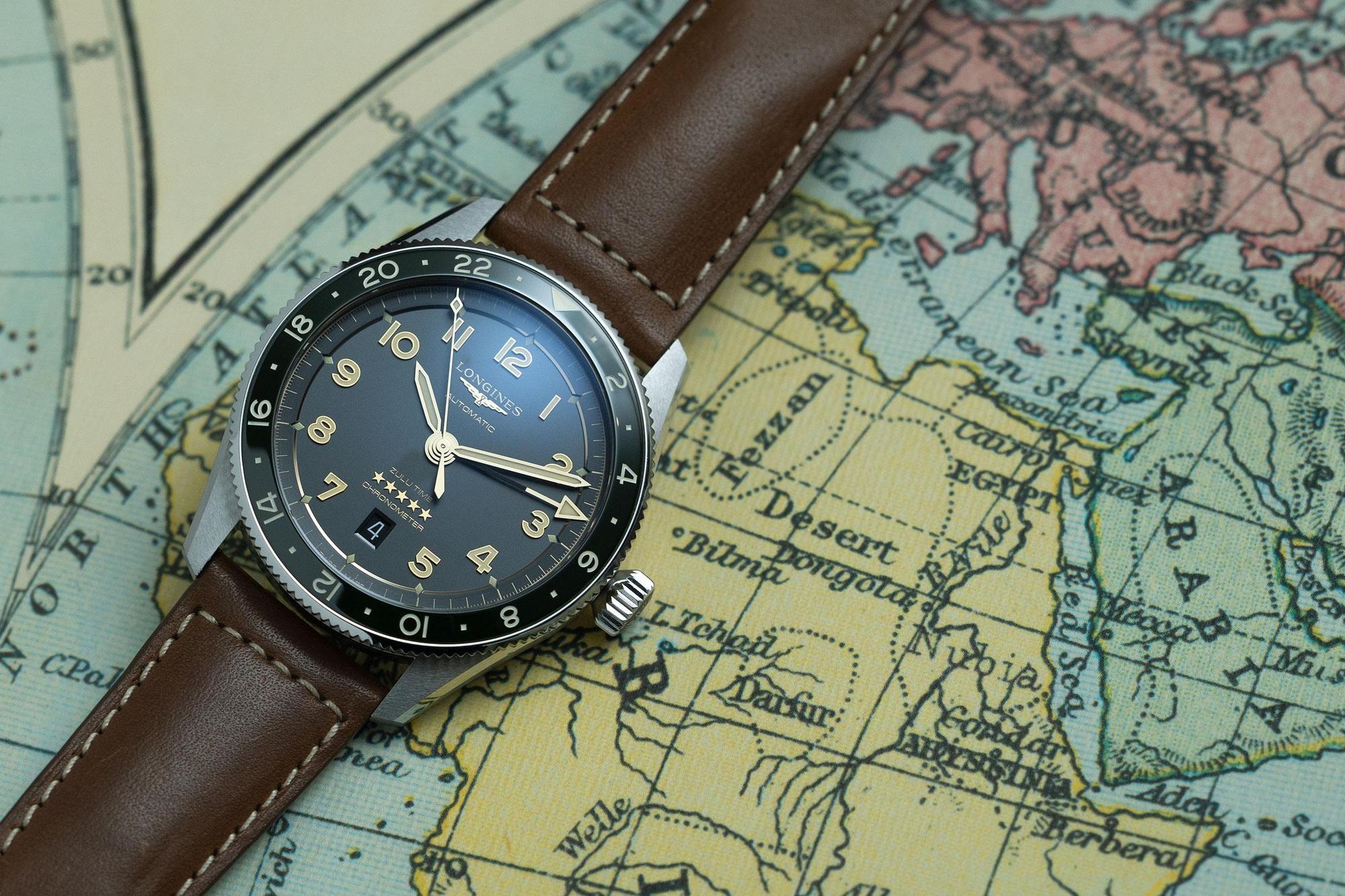 Spirit Zulu Time腕錶的尺寸是42mm，大小適中。
