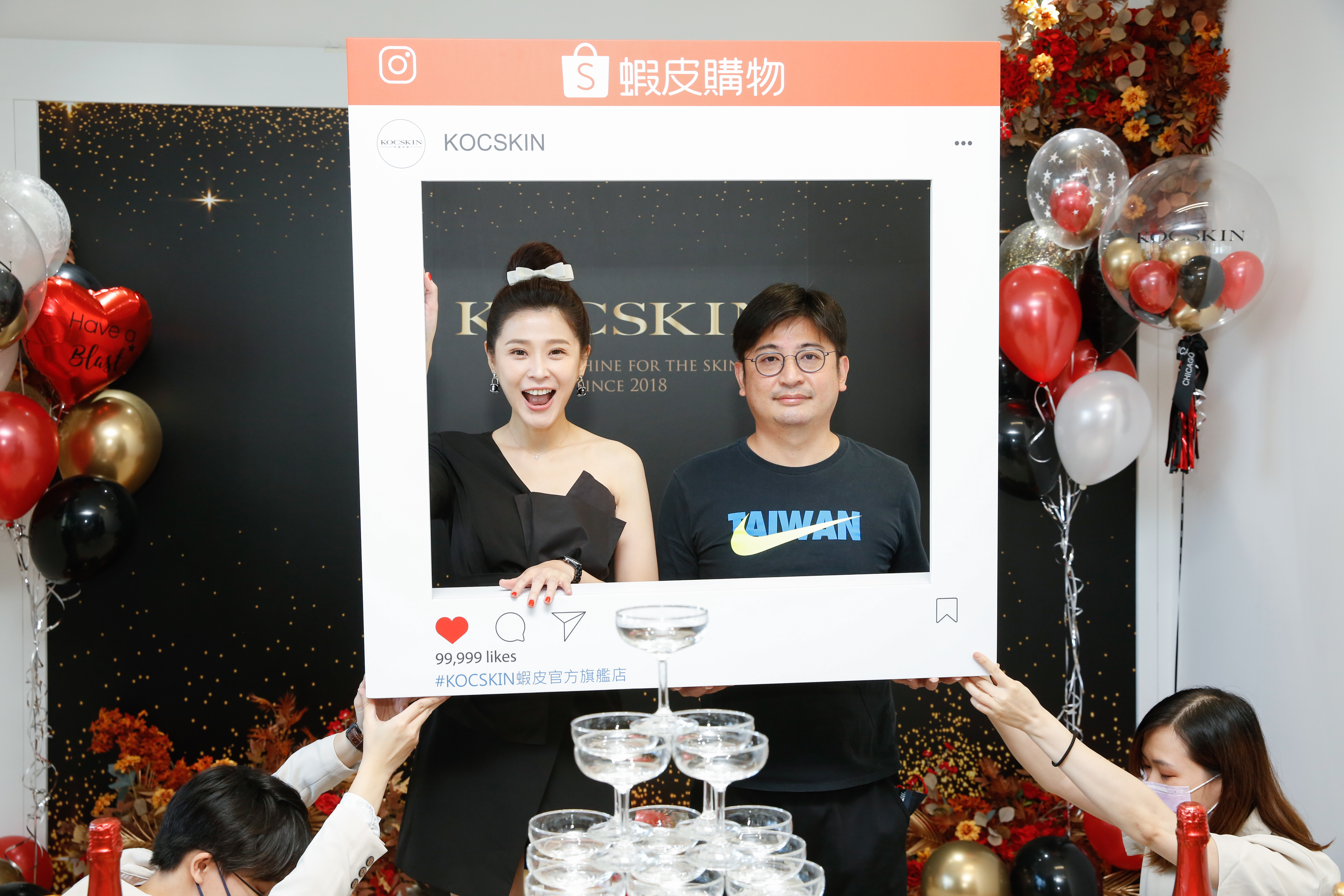 李燕和前夫謝典林為品牌造勢首度同框。